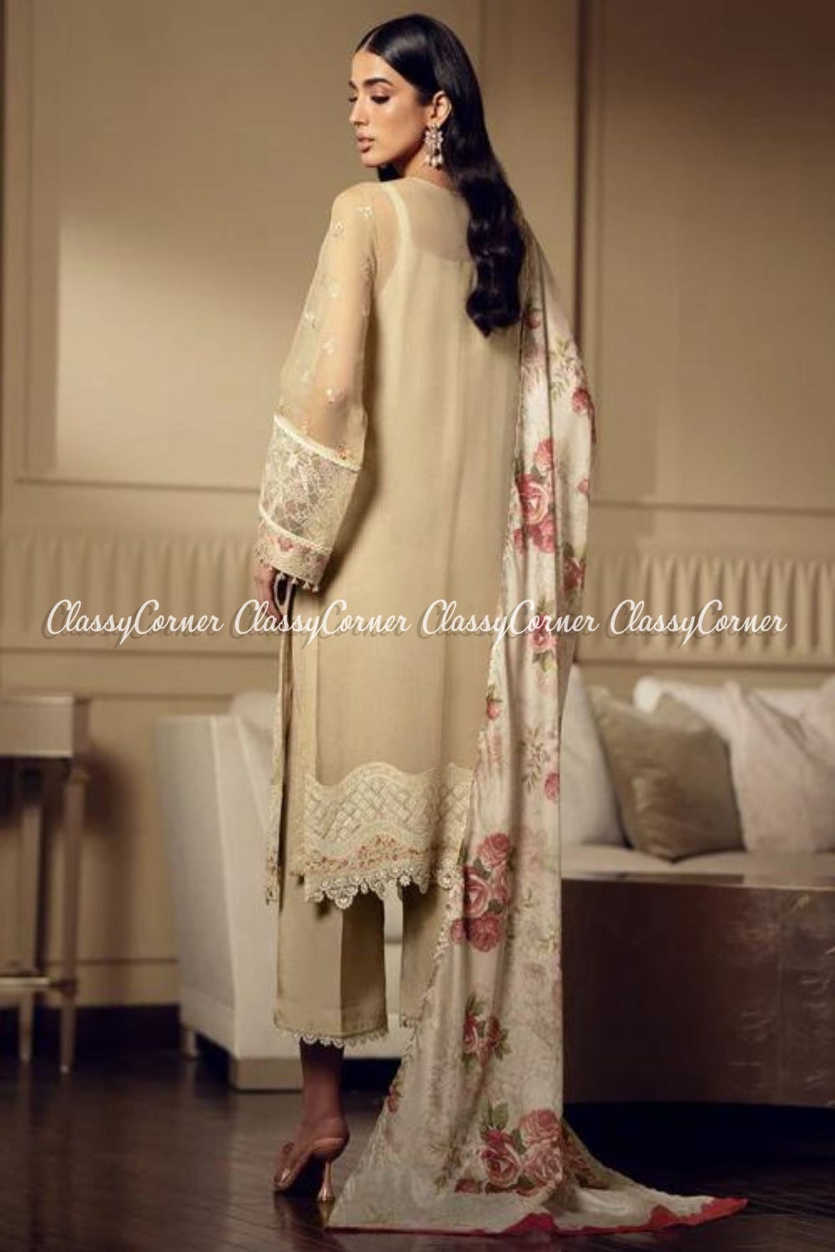 Pakistani wedding clothes for females