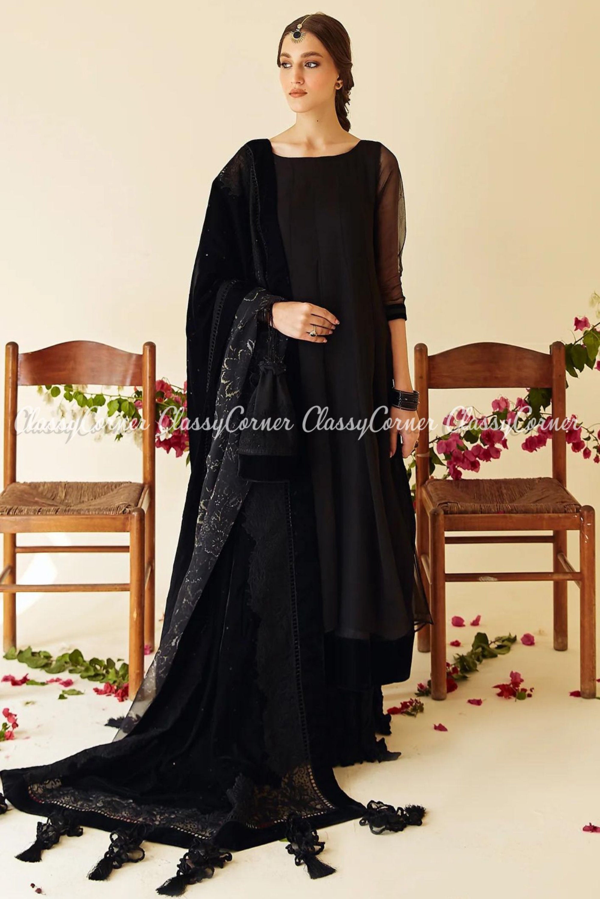 Plain black pakistani dress sale