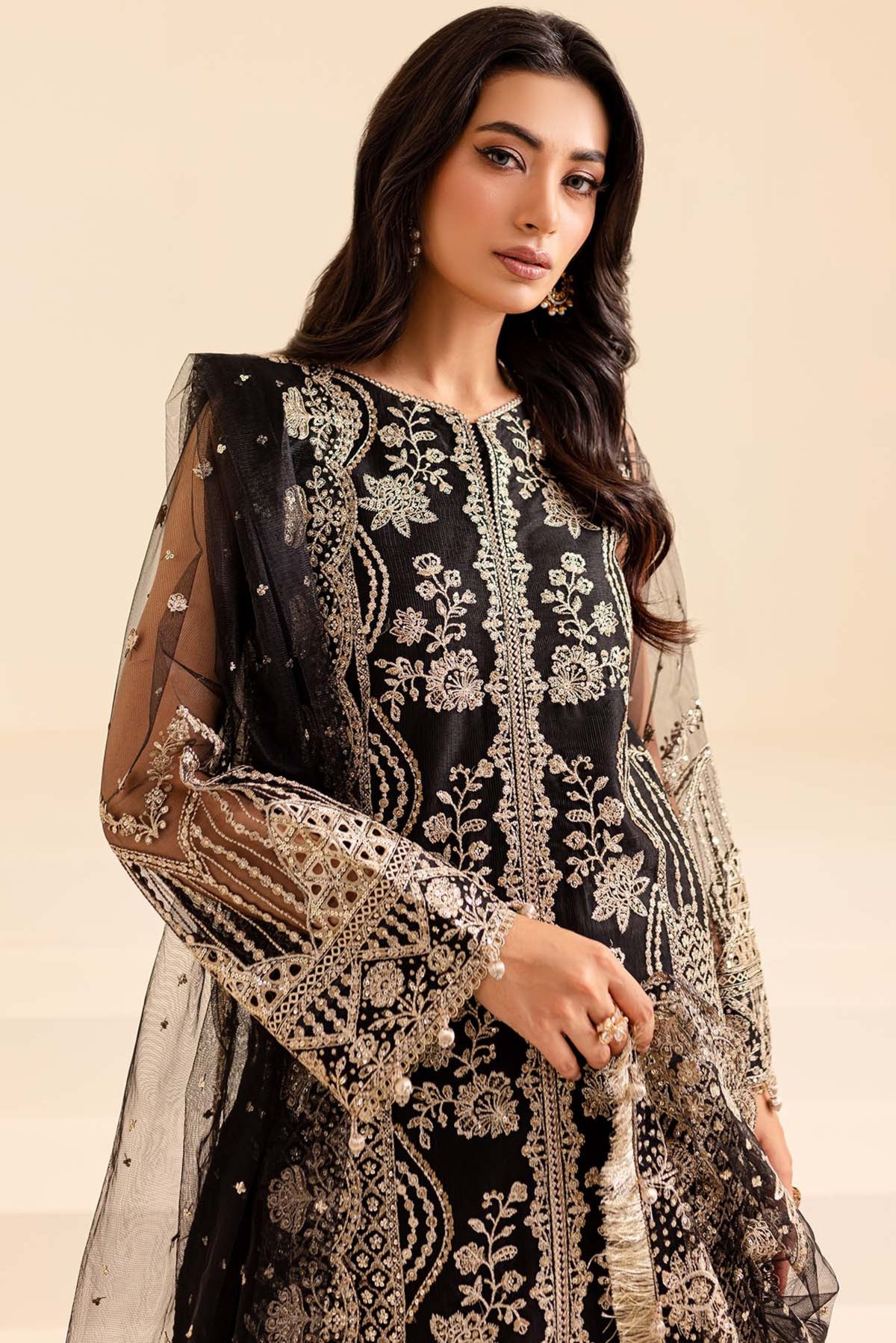 Pakistani lehenga for wedding