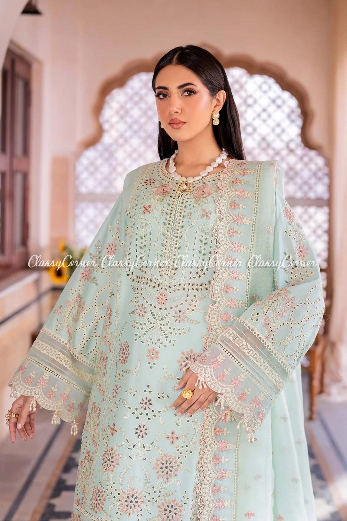 pakistani formal wear to attend wedding