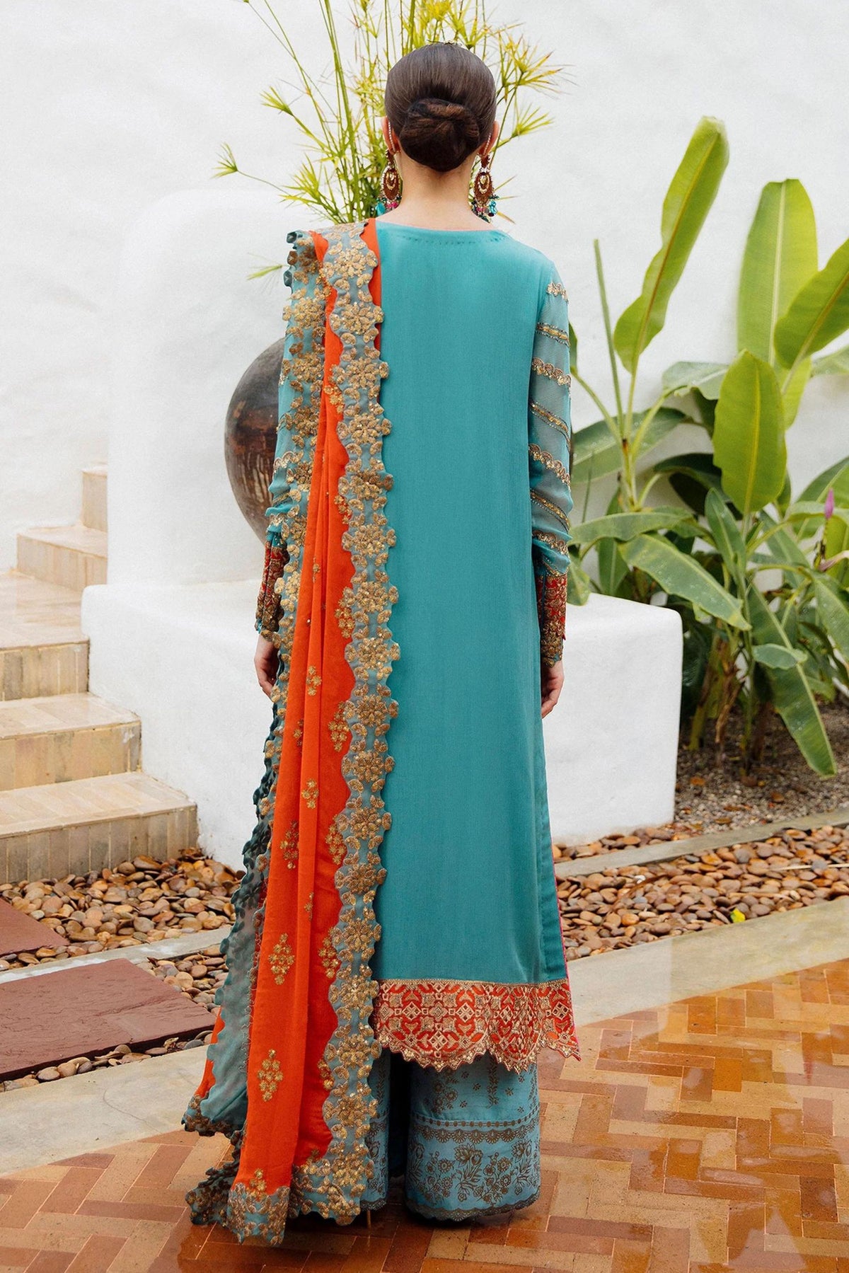 Mehndi wear Outfits