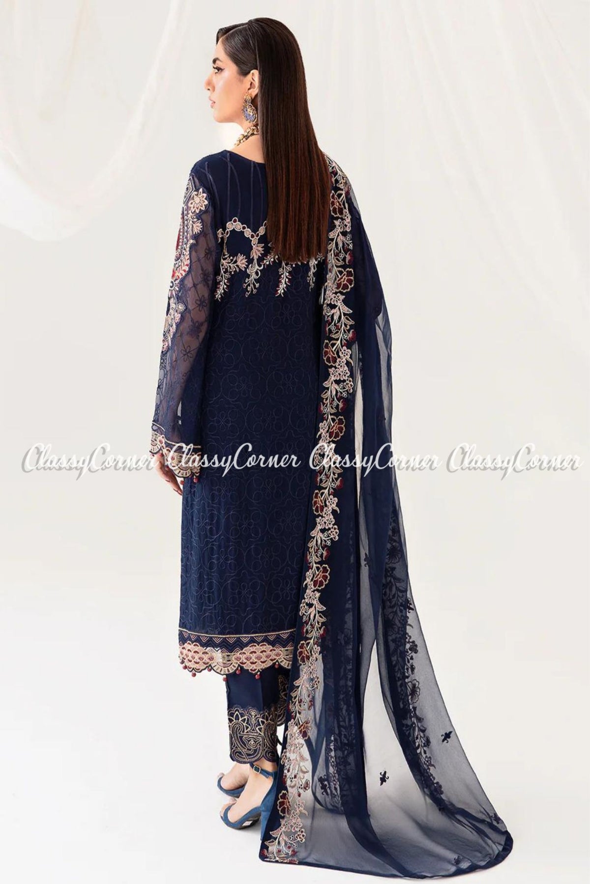 pakistani wedding outfits online