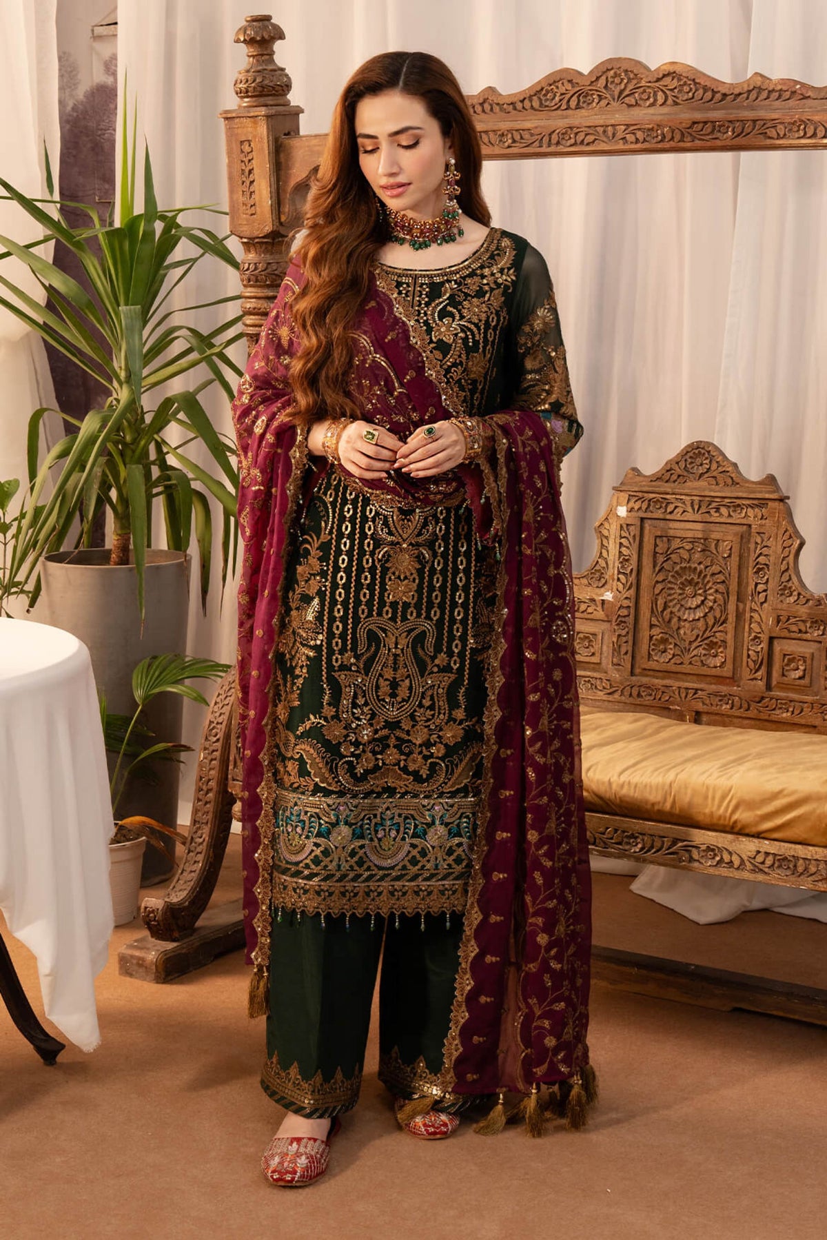 Women Mehndi Wear Salwar Kameez