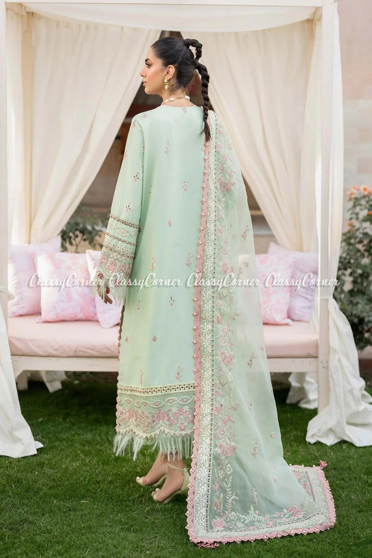 pakistani formal wear to attend wedding