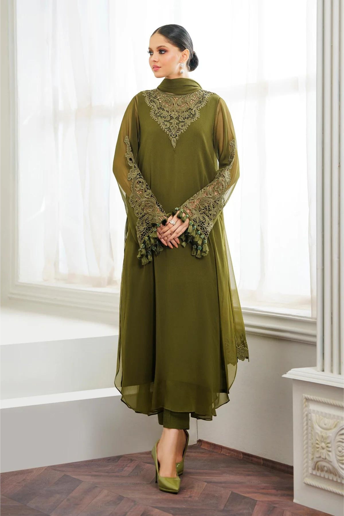 Party Dress For Pakistani Wedding