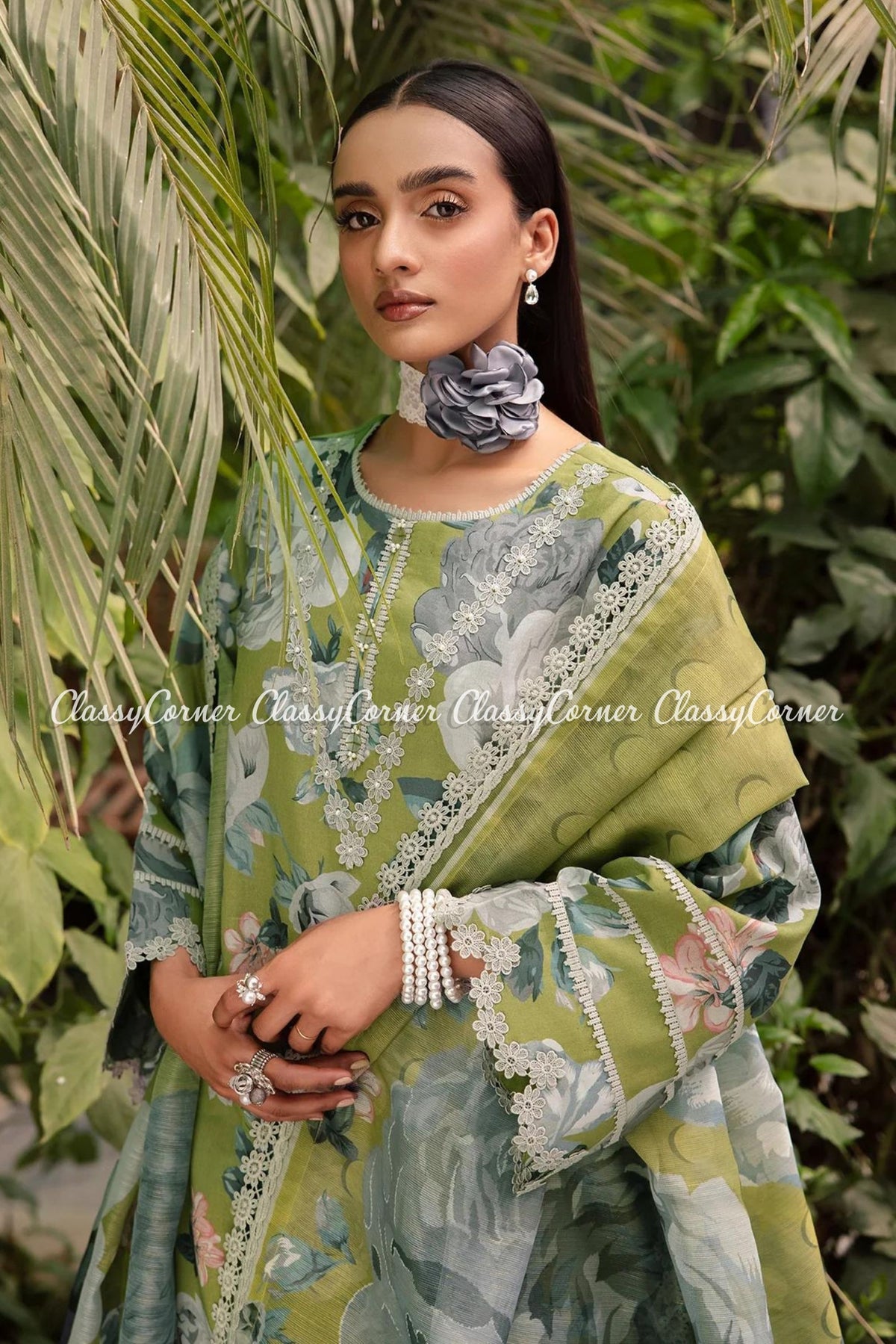 Pakistani Lawn Salwar Kameez 