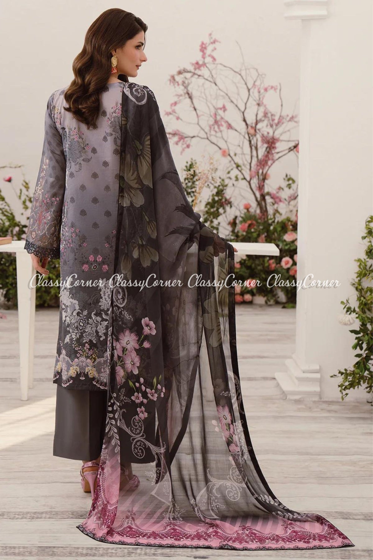 Pakistani Lawn Suits Sydney