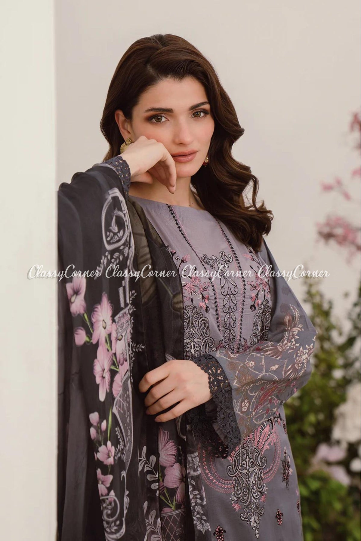 Pakistani Lawn Suits Sydney