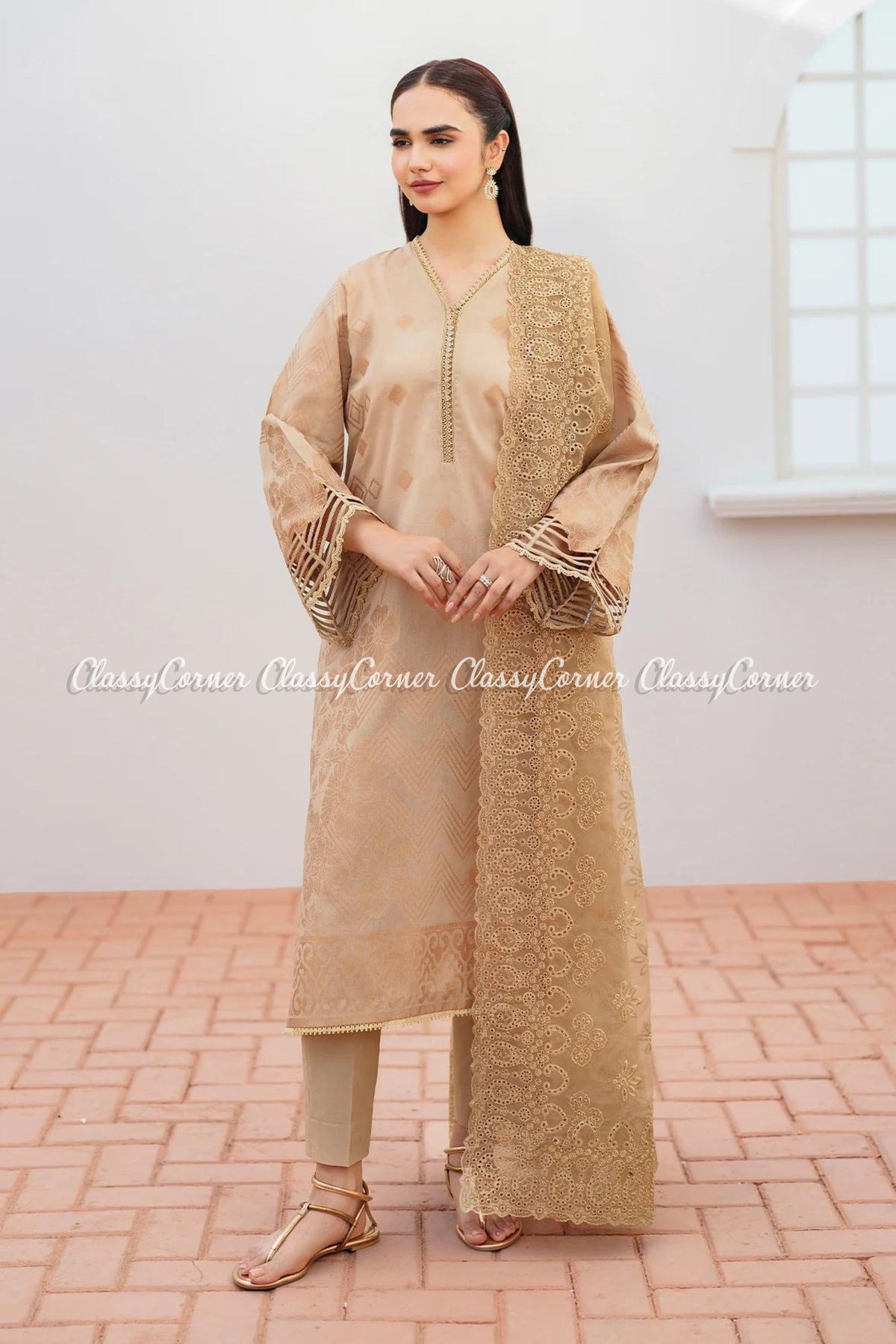 Latest Pakistani Lawn Suits