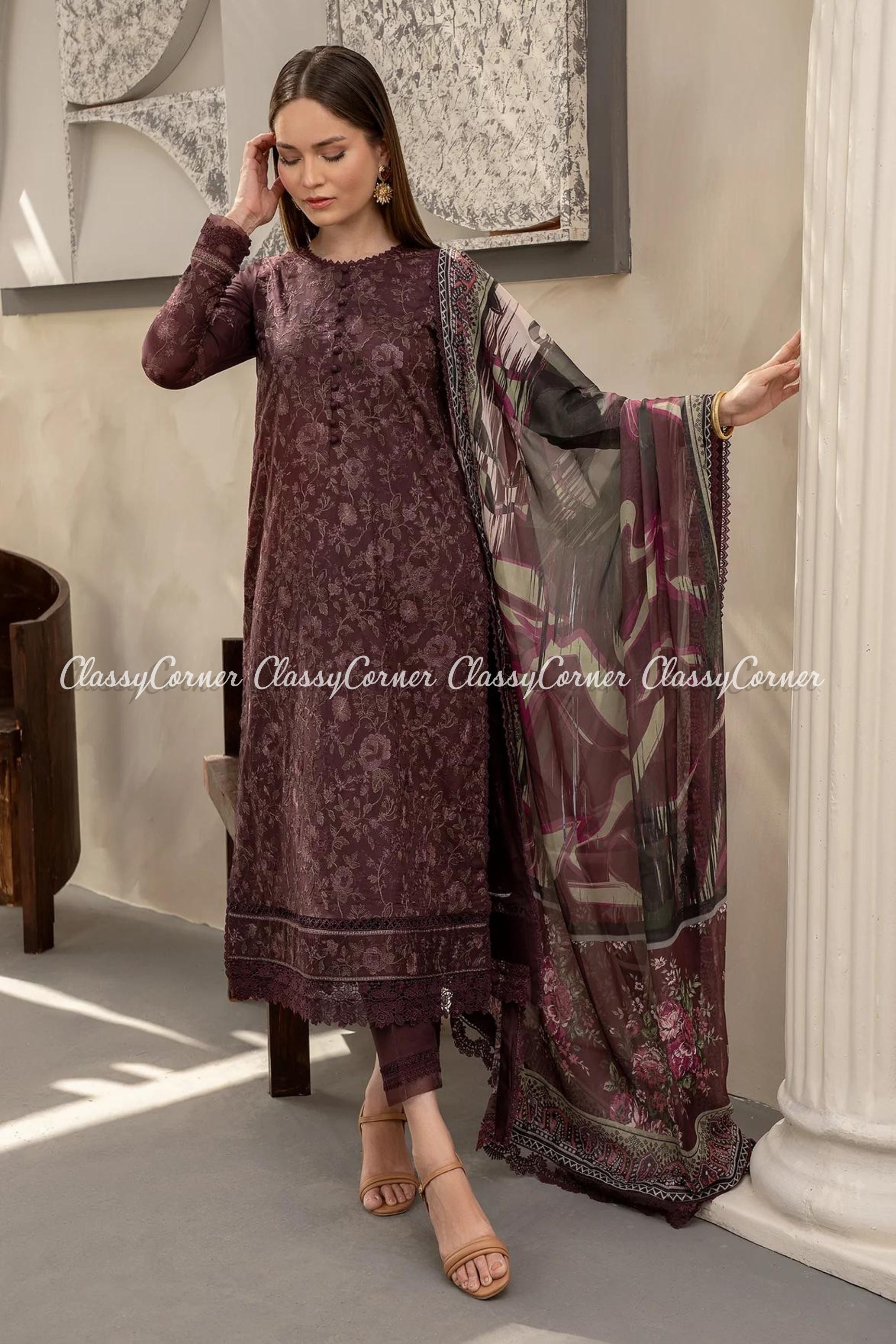 Pakistani Latest Lawn Suits Brisbane