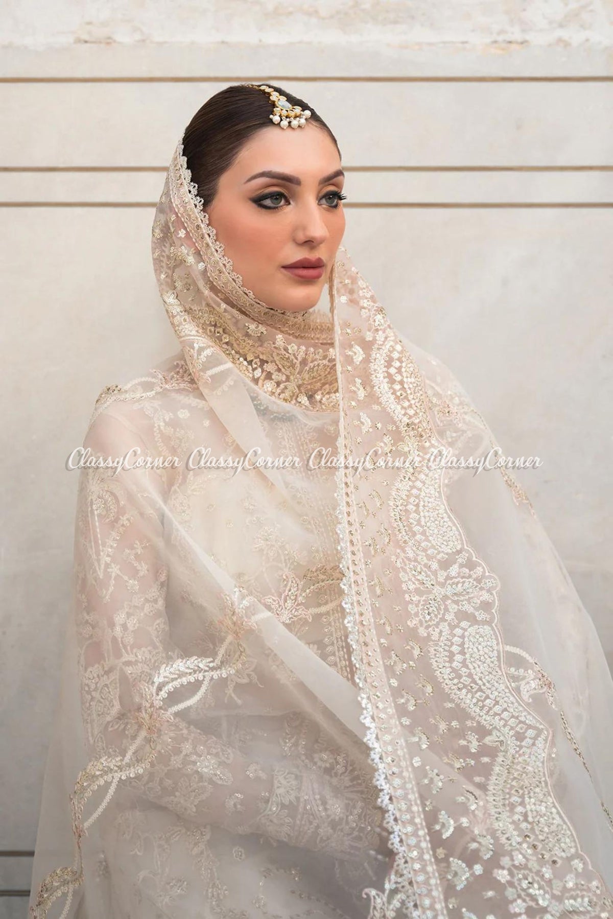 designer pakistani wedding outfits