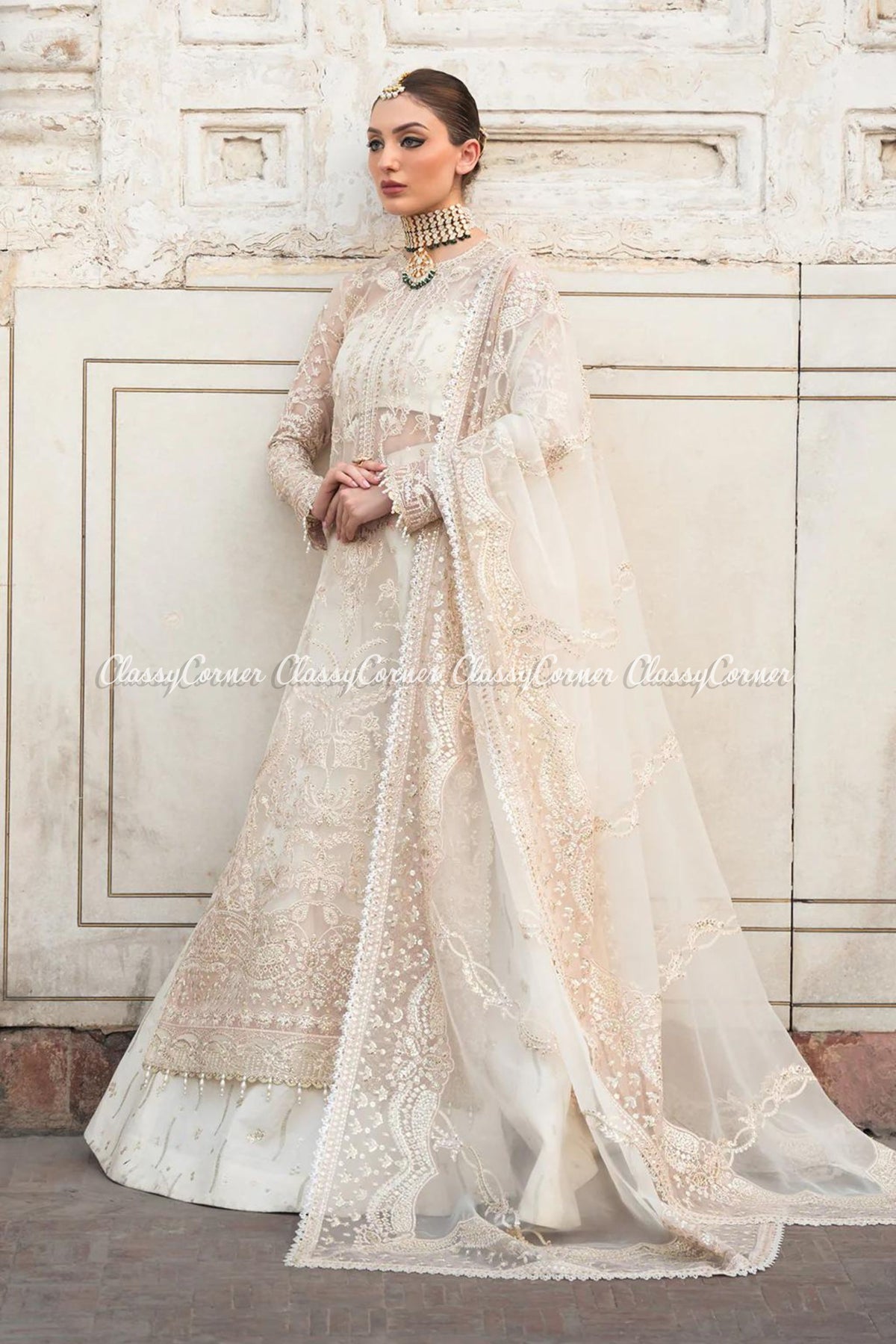 latest pakistani wedding outfits