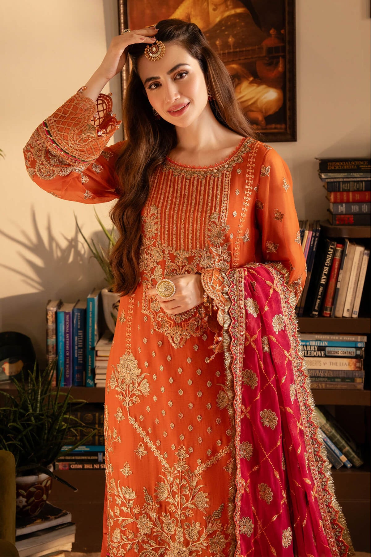 Women Mehndi Wear Salwar Kameez