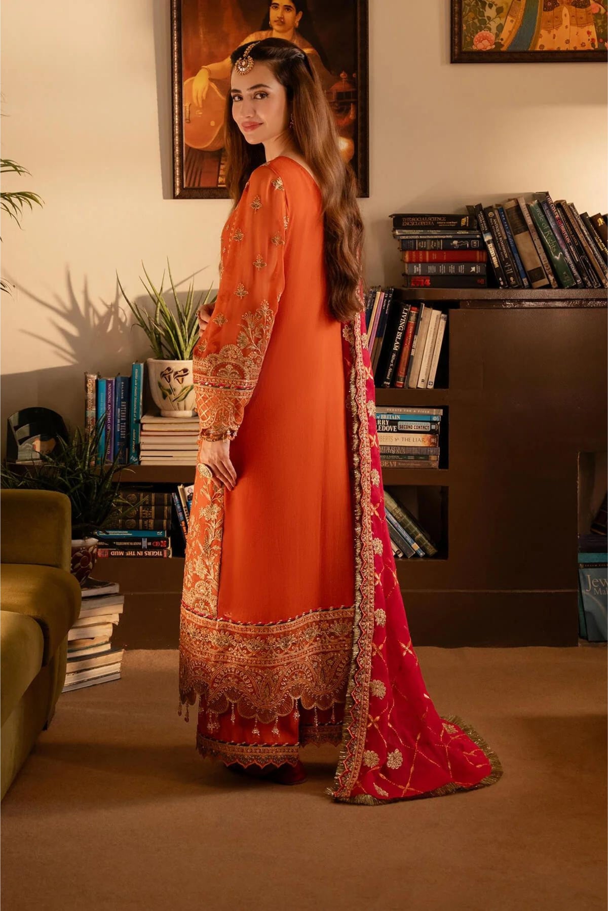 Women Mehndi Wear Salwar Kameez