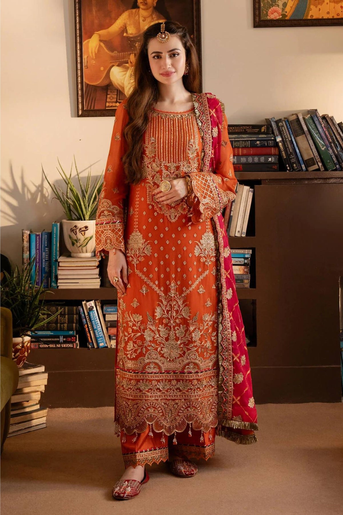 Women Mehndi Wear Salwar Kameez