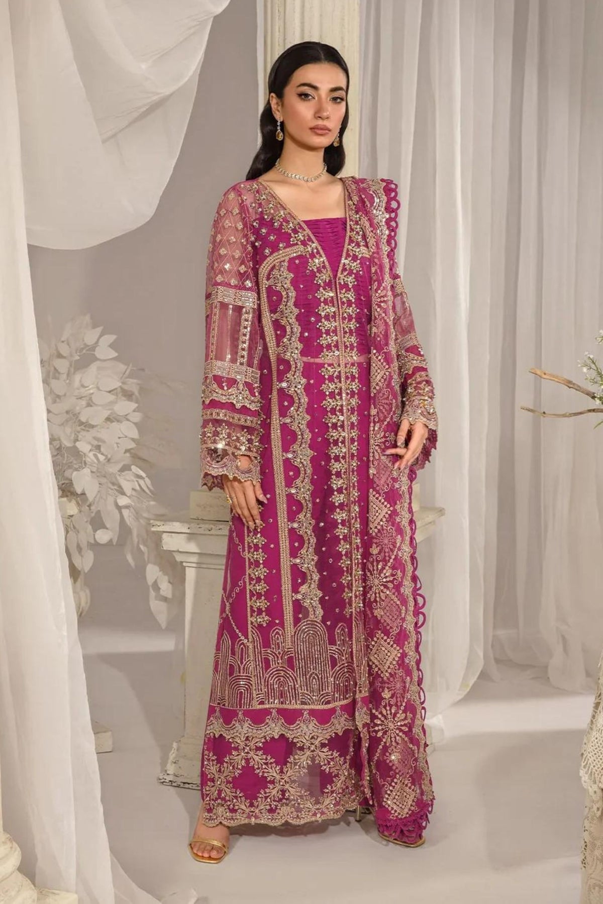 Designer Pakistani Outfits Online