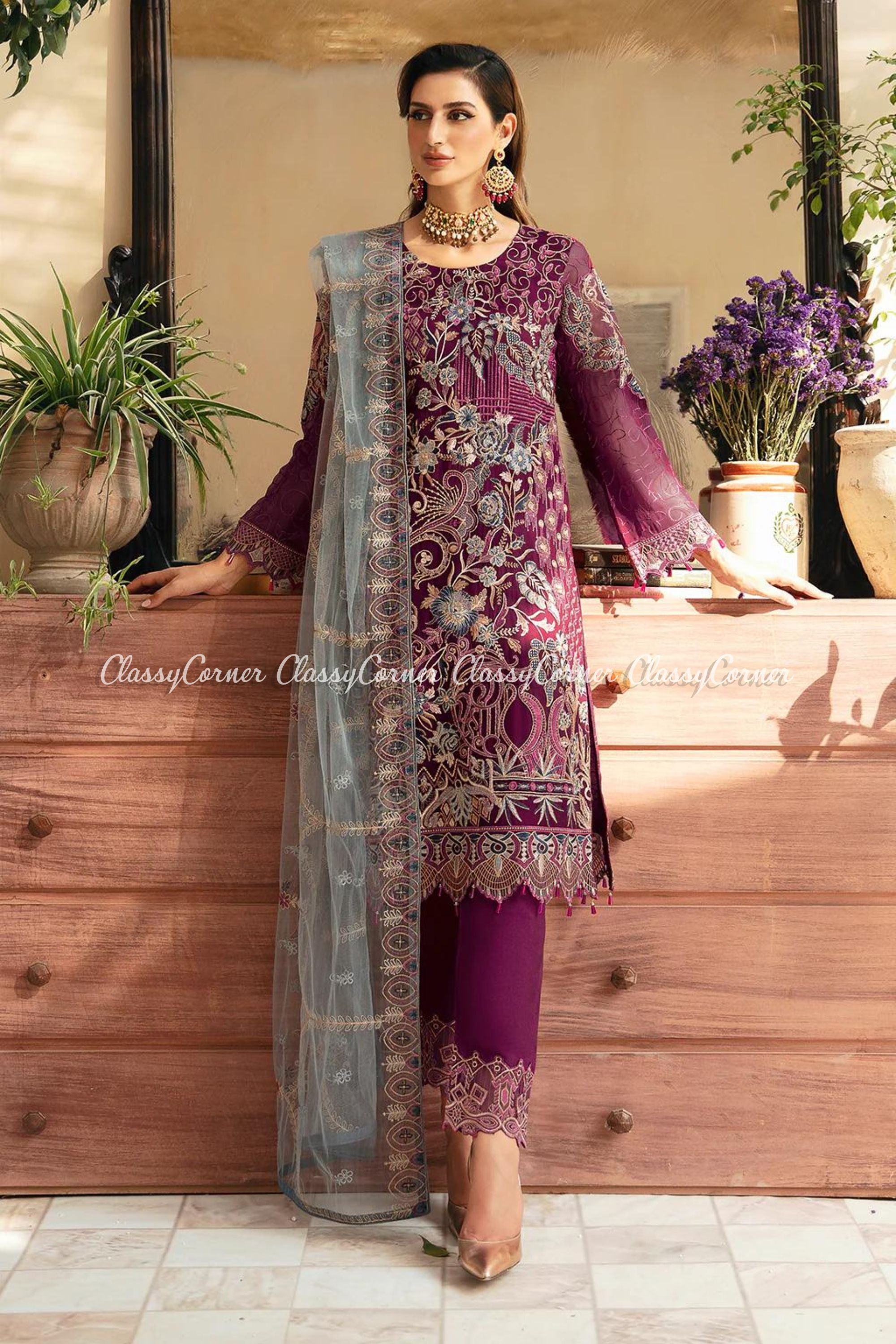 Pakistani Formal Wedding Party Outfits