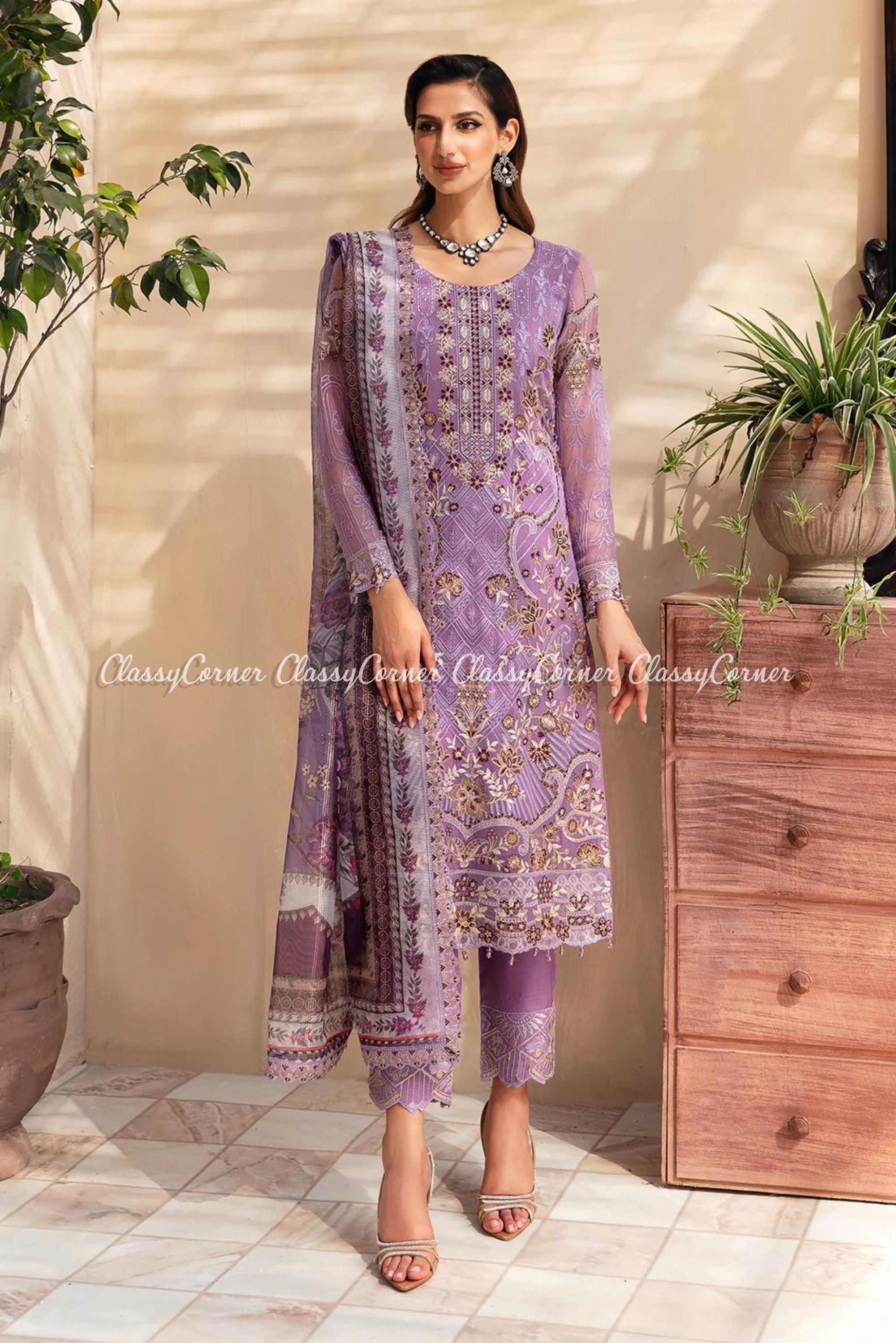 Fancy Dress For Pakistani Wedding
