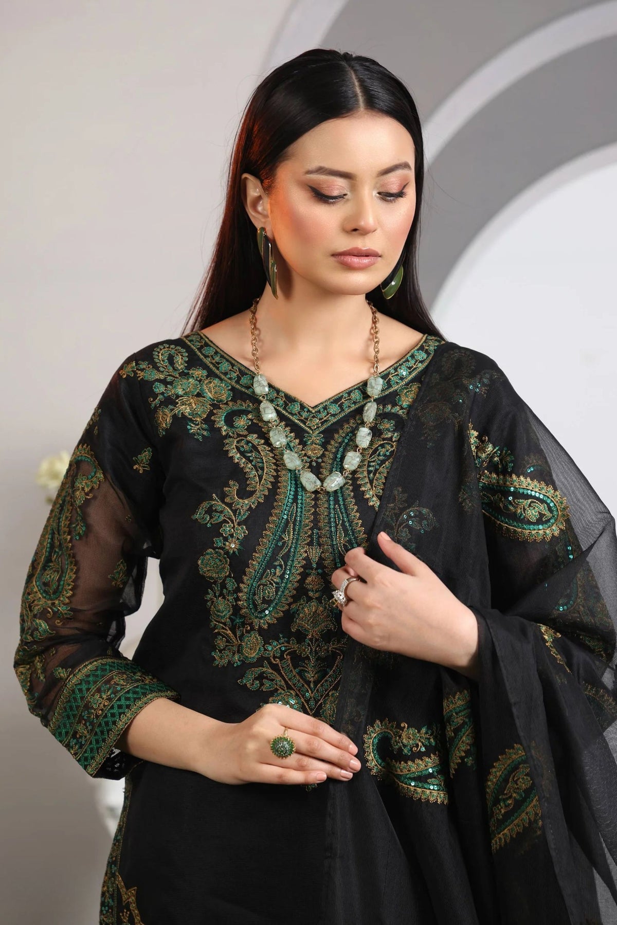 Pakistani Formal Wears for get togethers