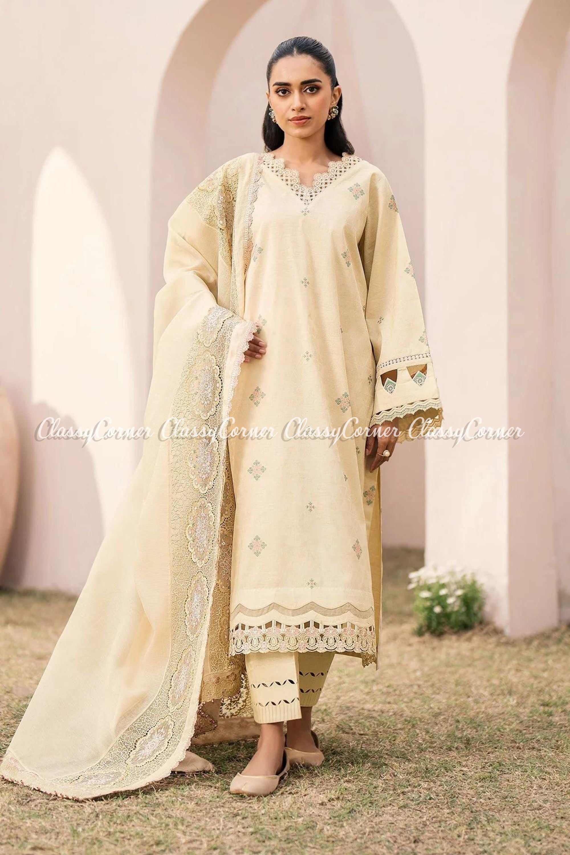 Pakistani Formal Wear Suit