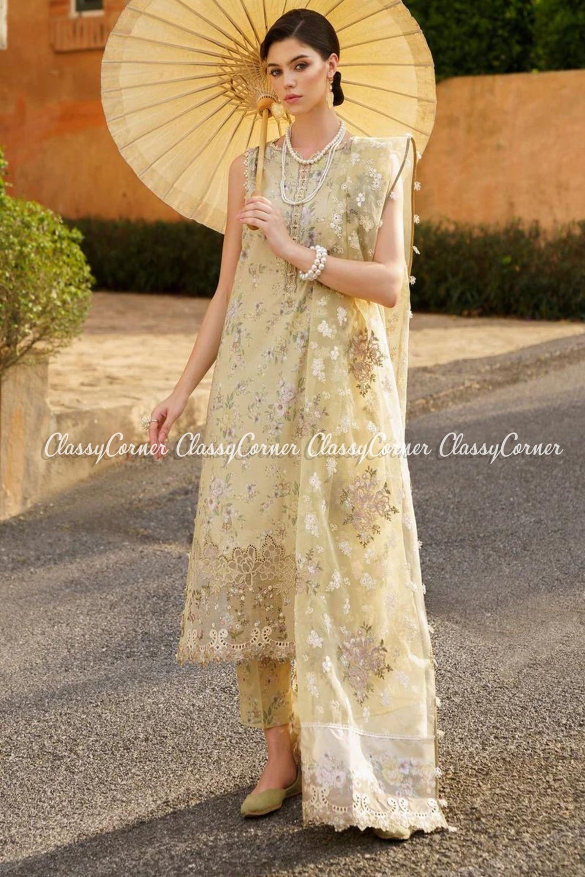 Pakistani Lawn Printed Salwar Kameez