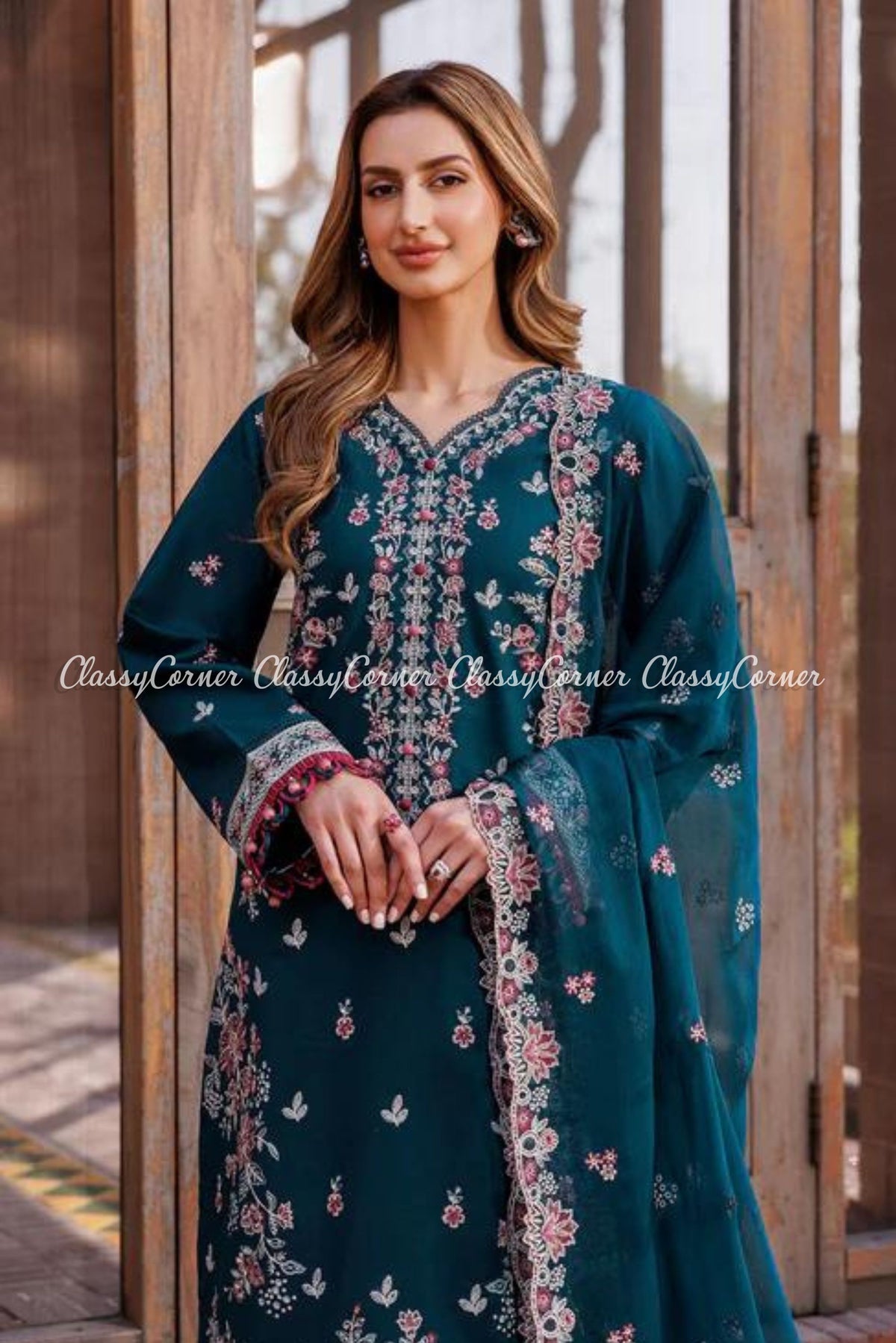 Latest Pakistani Lawn Suits Australia