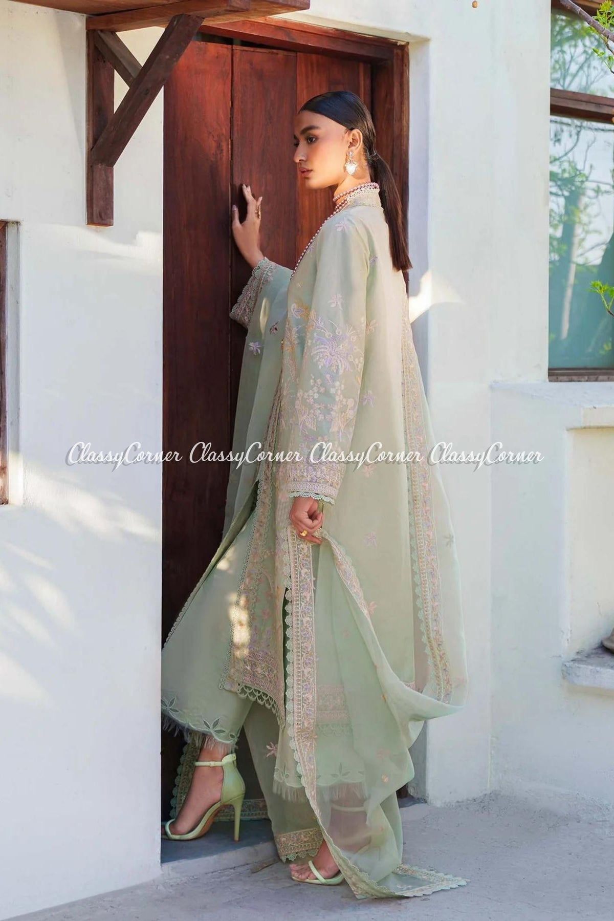 Mint Lawn Embroidered 3pc Readymade Suit