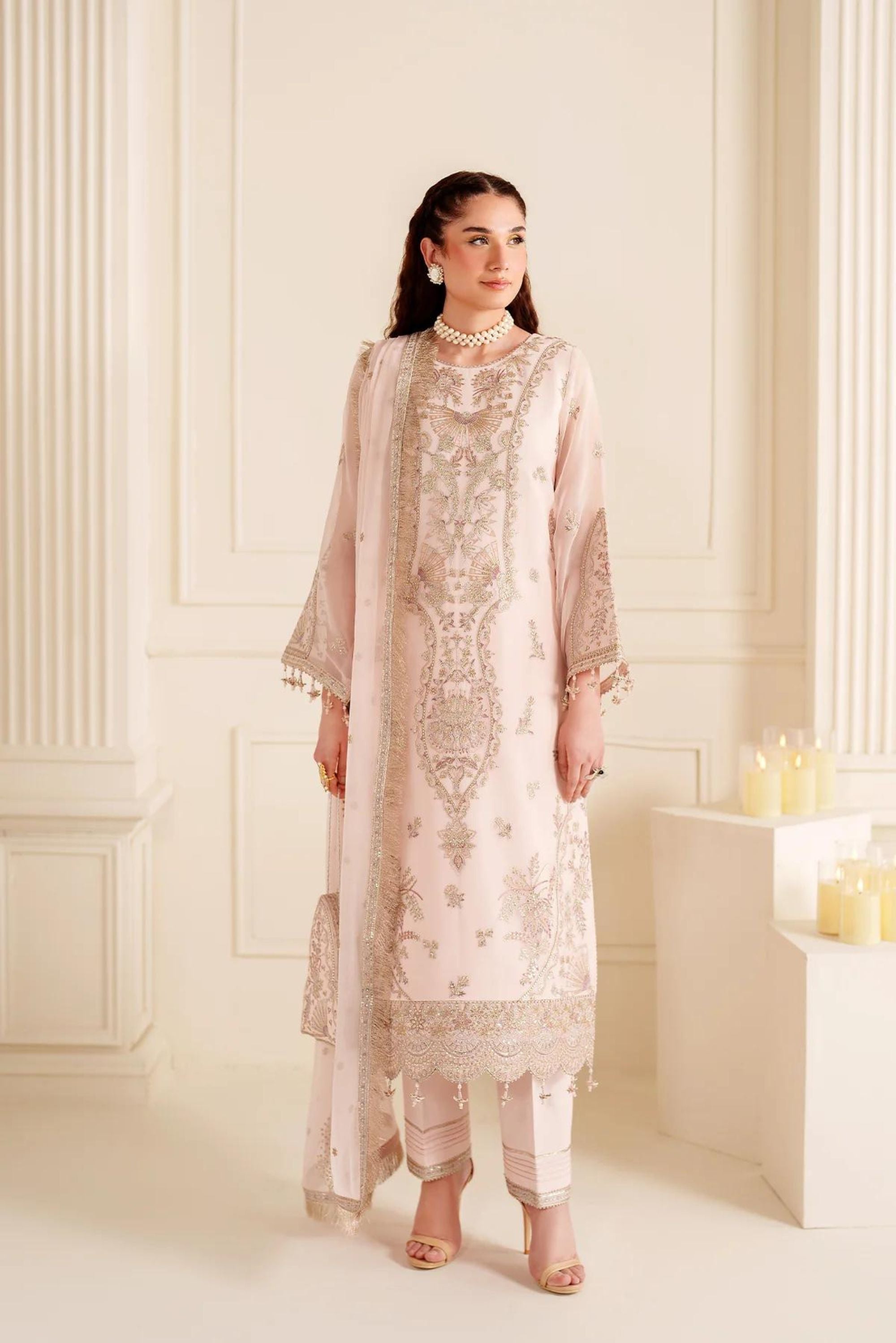 Pakistani Wedding Salwar Kameez In UK