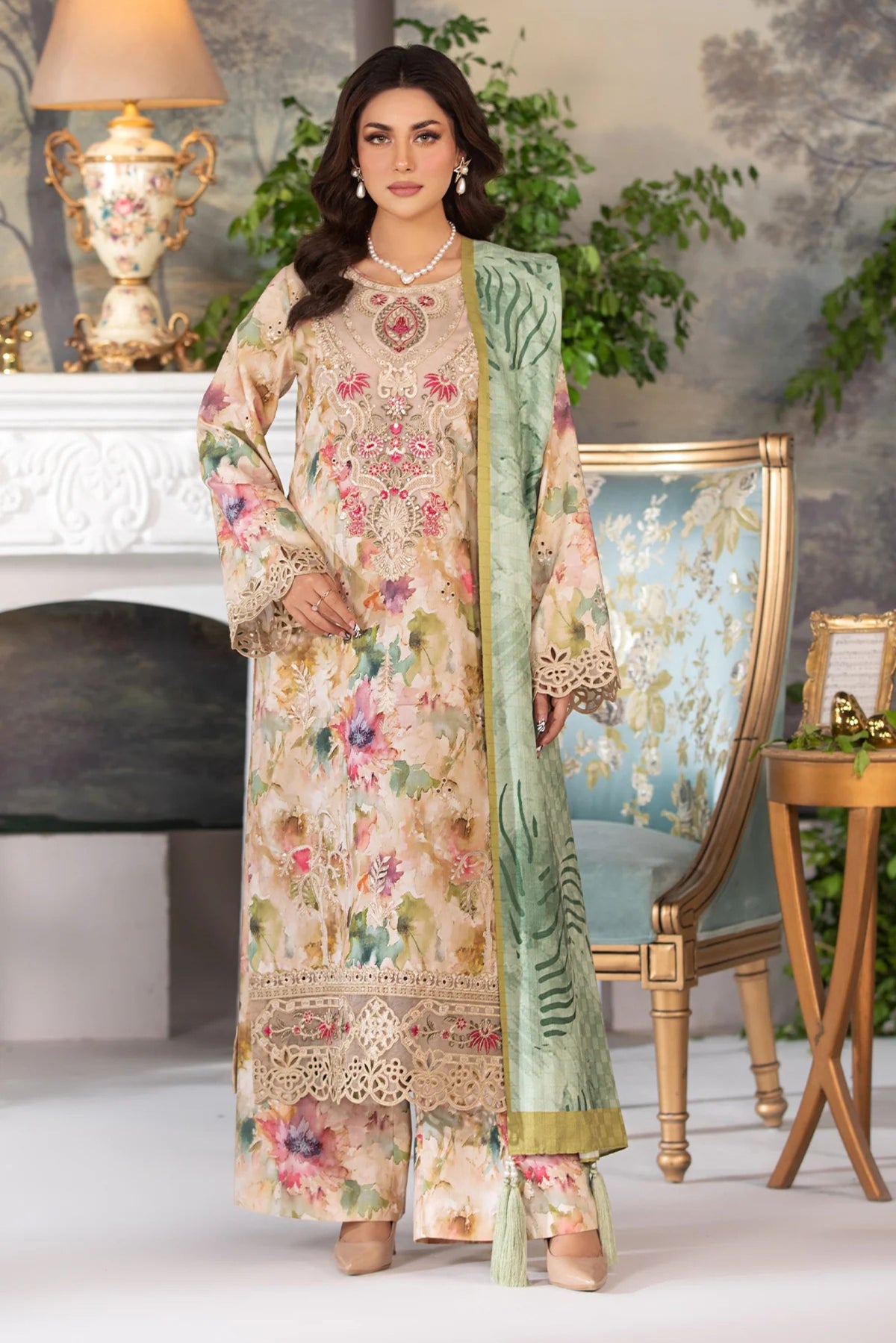 Pakistani Formal Salwar Kameez