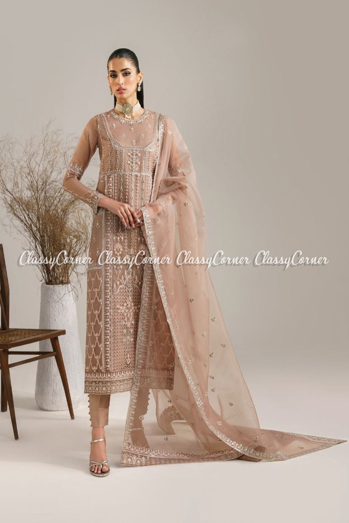 Pakistani formal dress for wedding