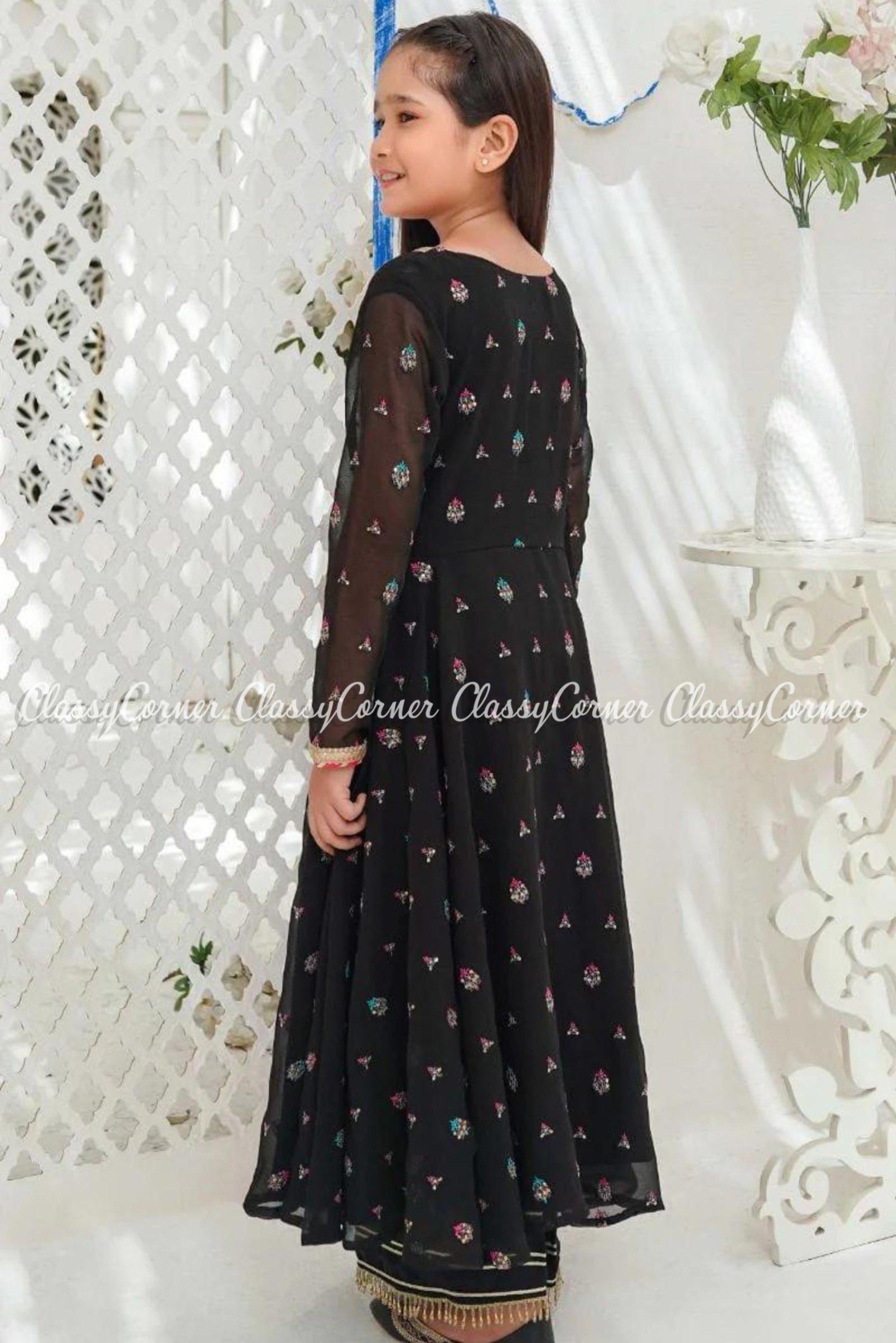 Angrakha style frock - Ghausia Collection | Facebook