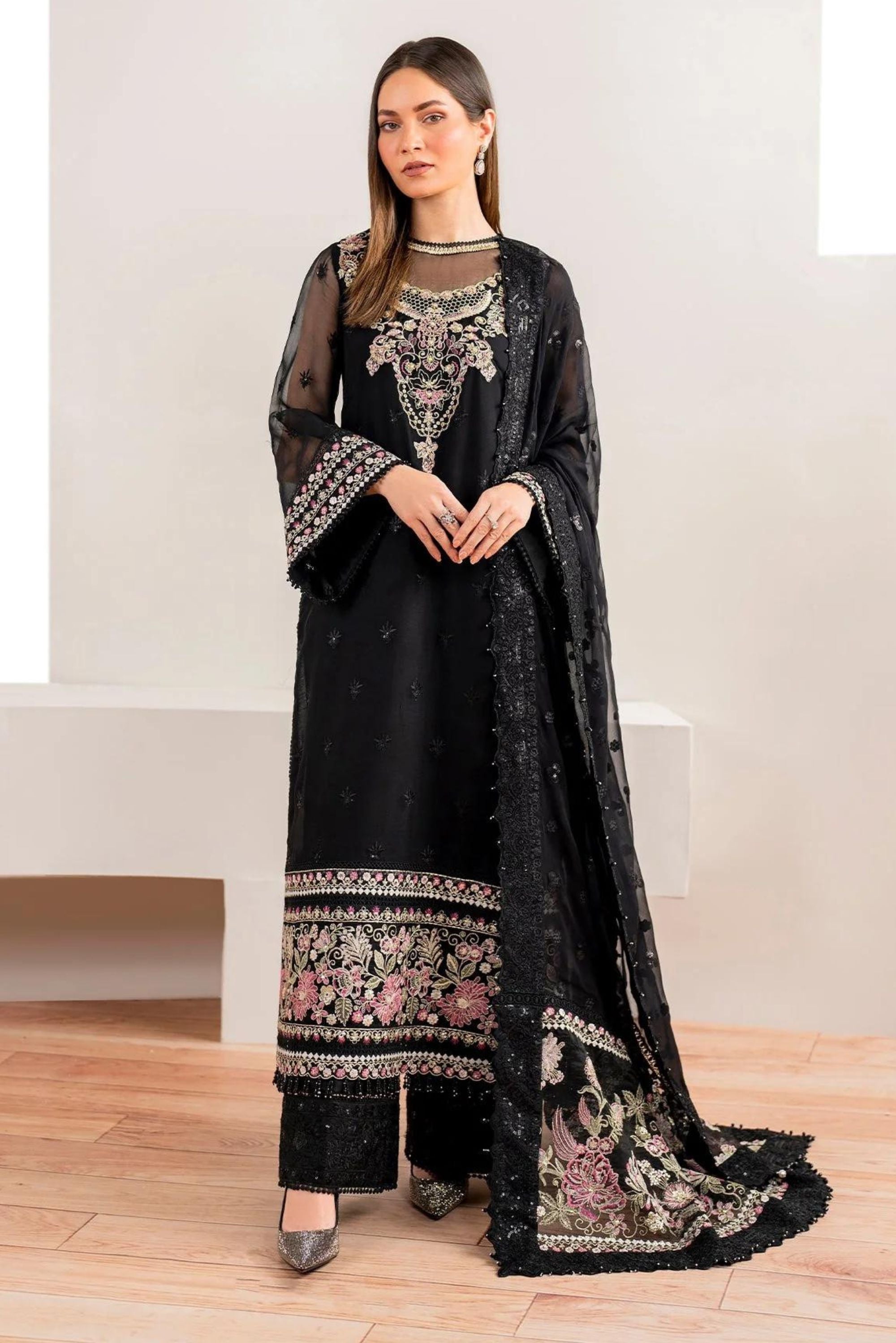 Party Dress For Pakistani Wedding