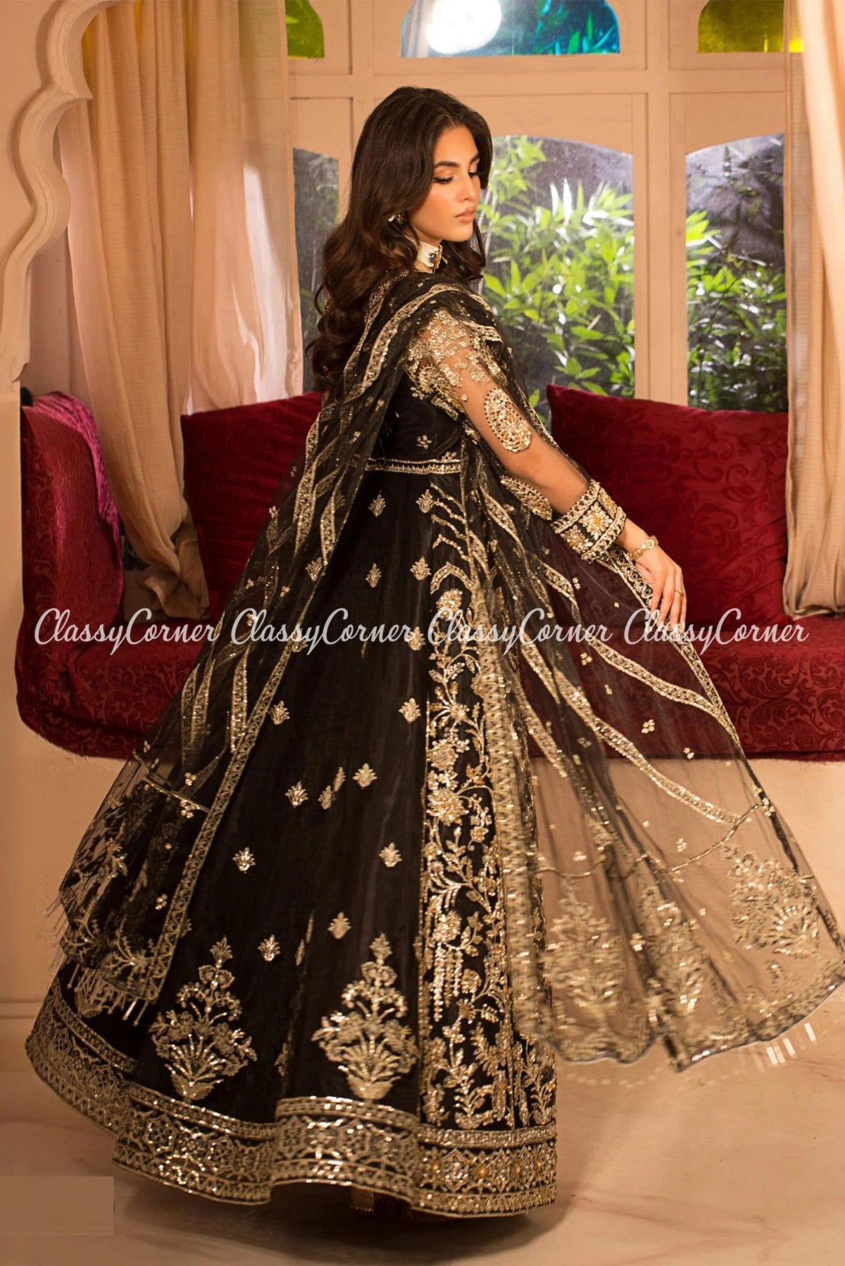 pakistani ladies wedding outfits