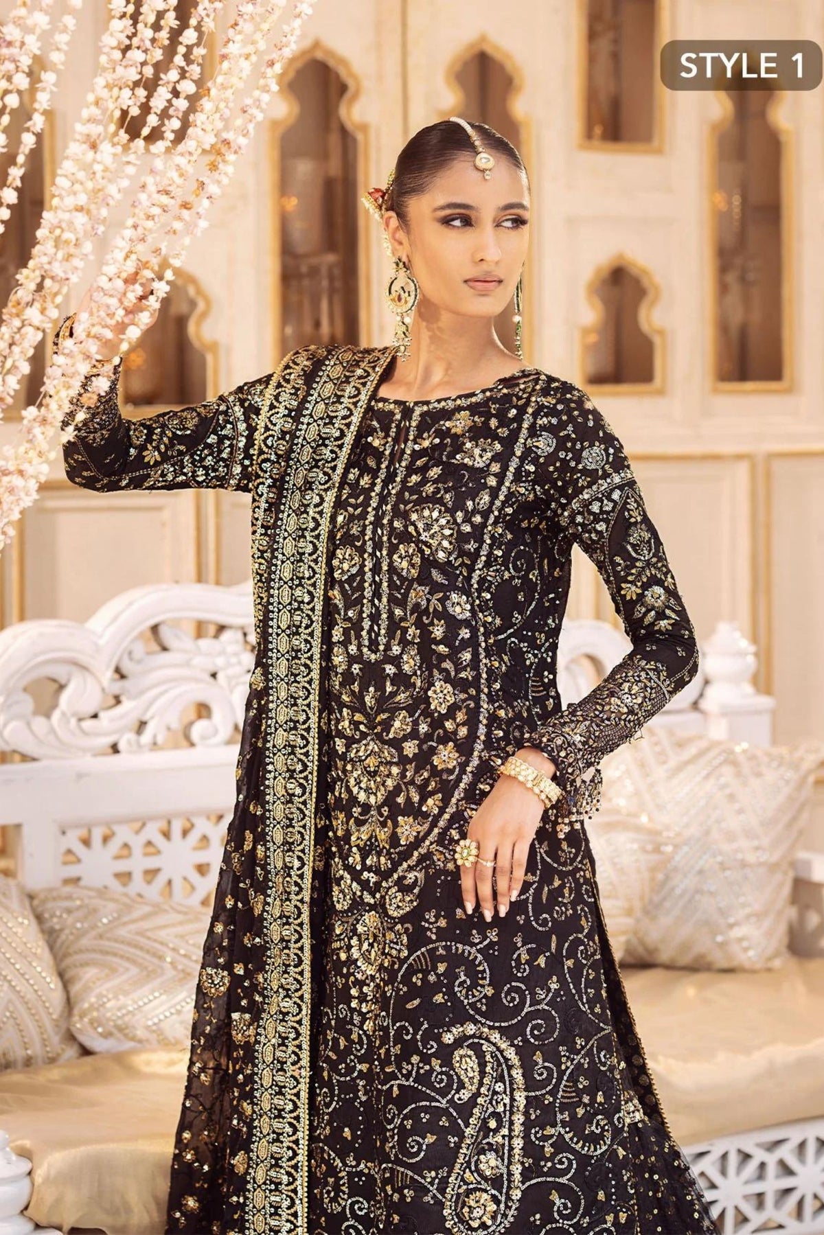 Pakistani Wedding Outfits For Ladies