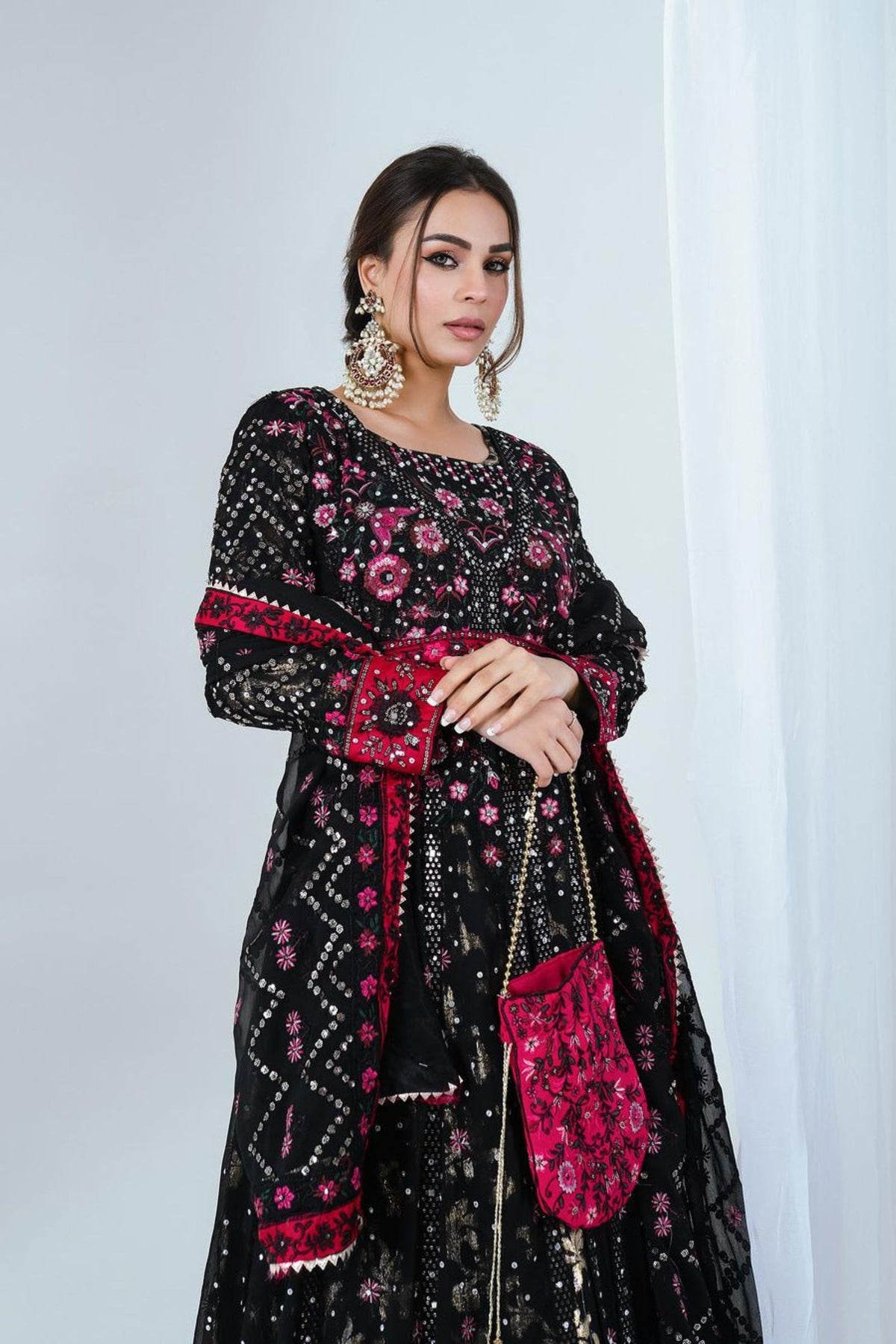 Party Dress For Pakistani Wedding