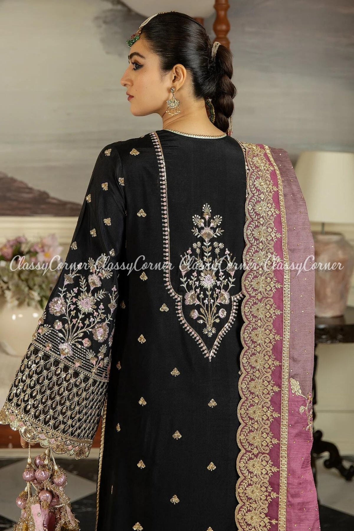 pakistani designer wedding outfits