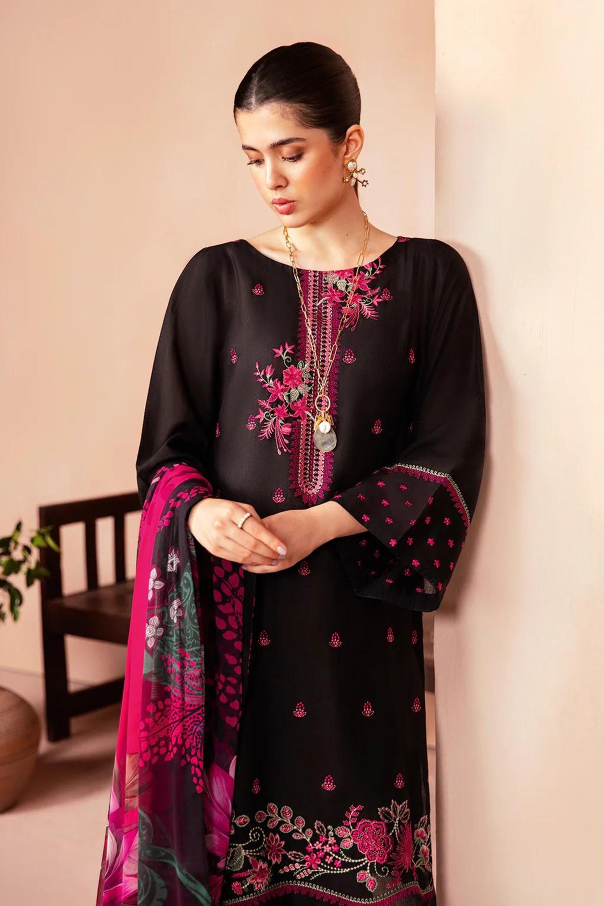 Pakistani Formal Wear Fashion For Women