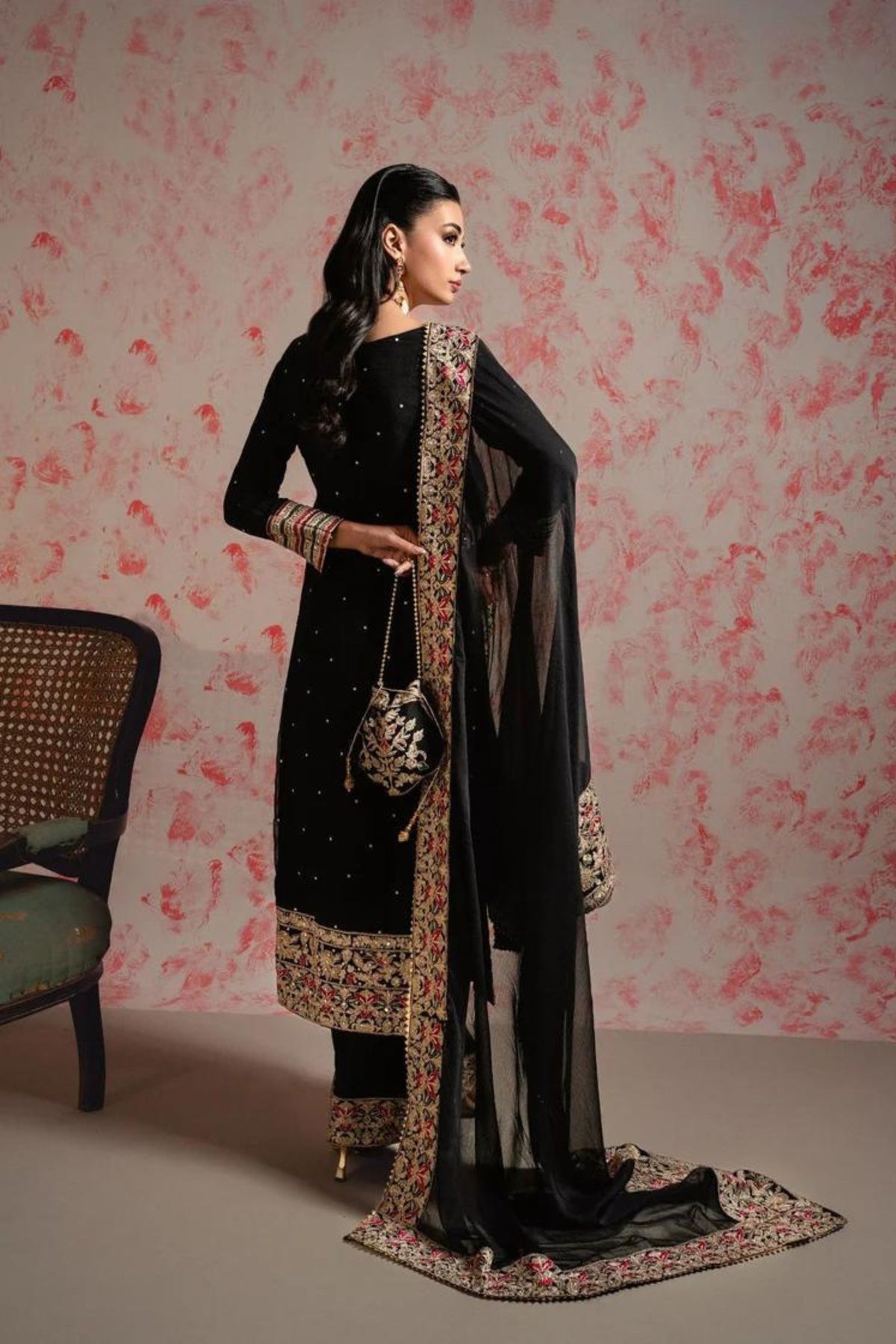 Pakistani Wedding Suits For Women