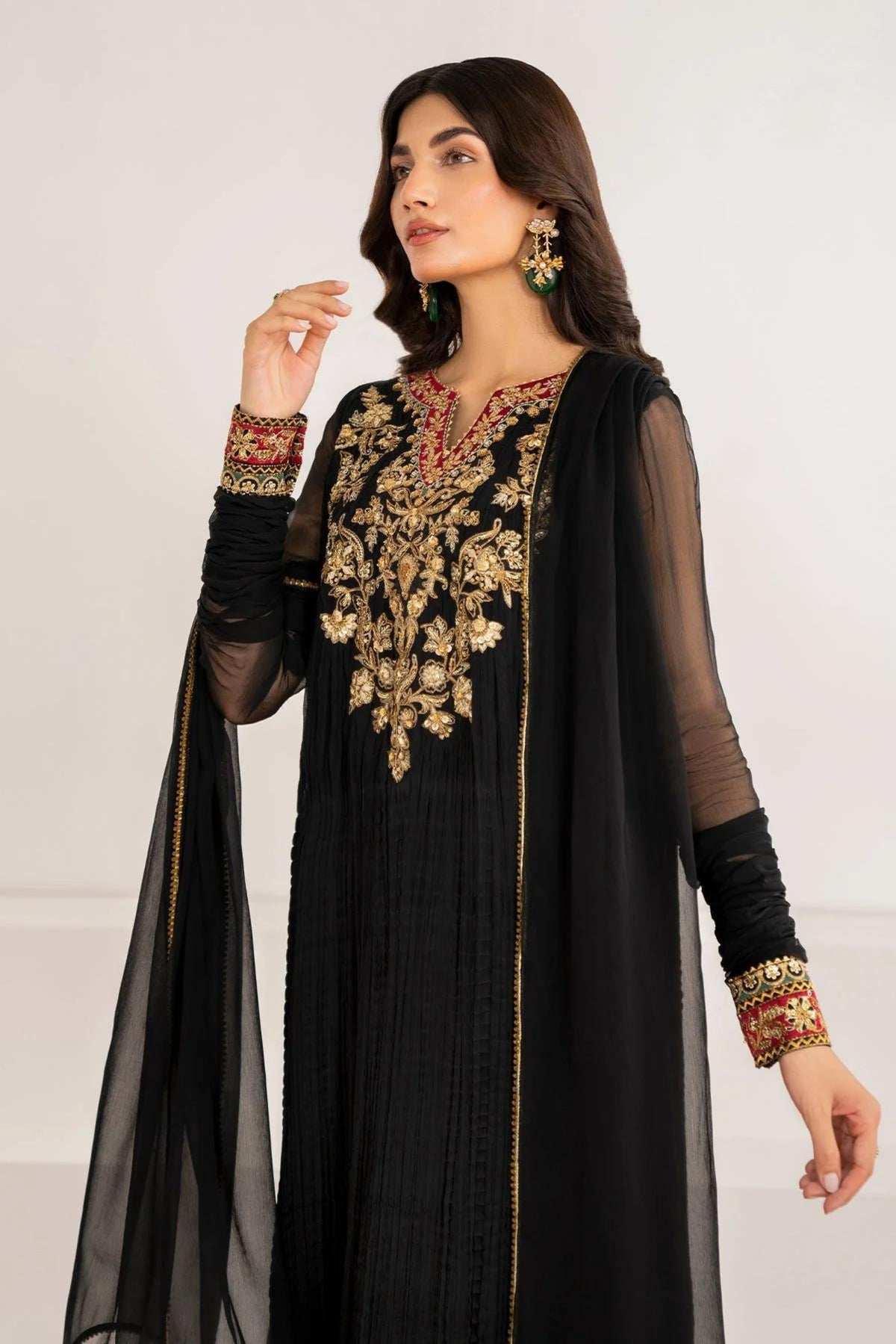 Party Dress For Pakistani Wedding