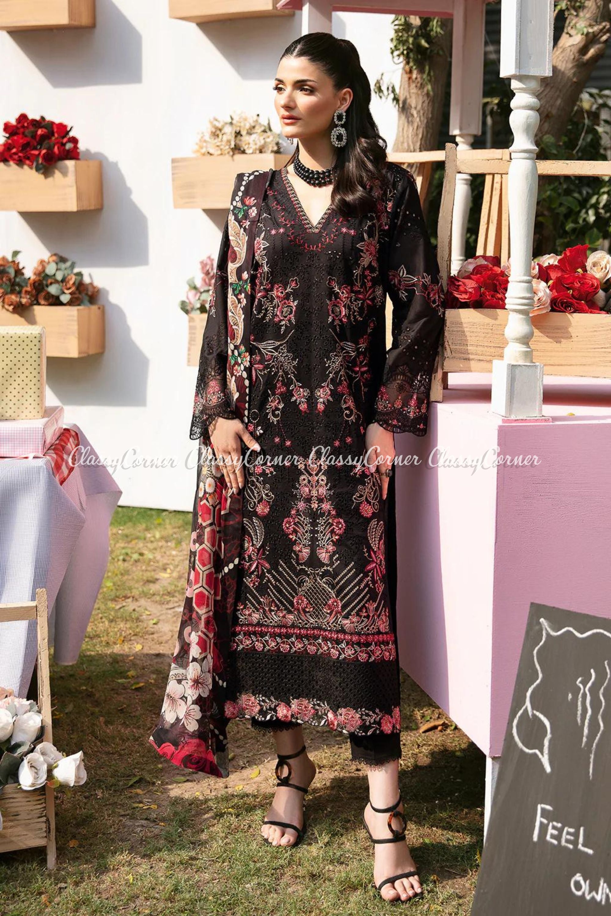 Formal Party Dress For Pakistani Events