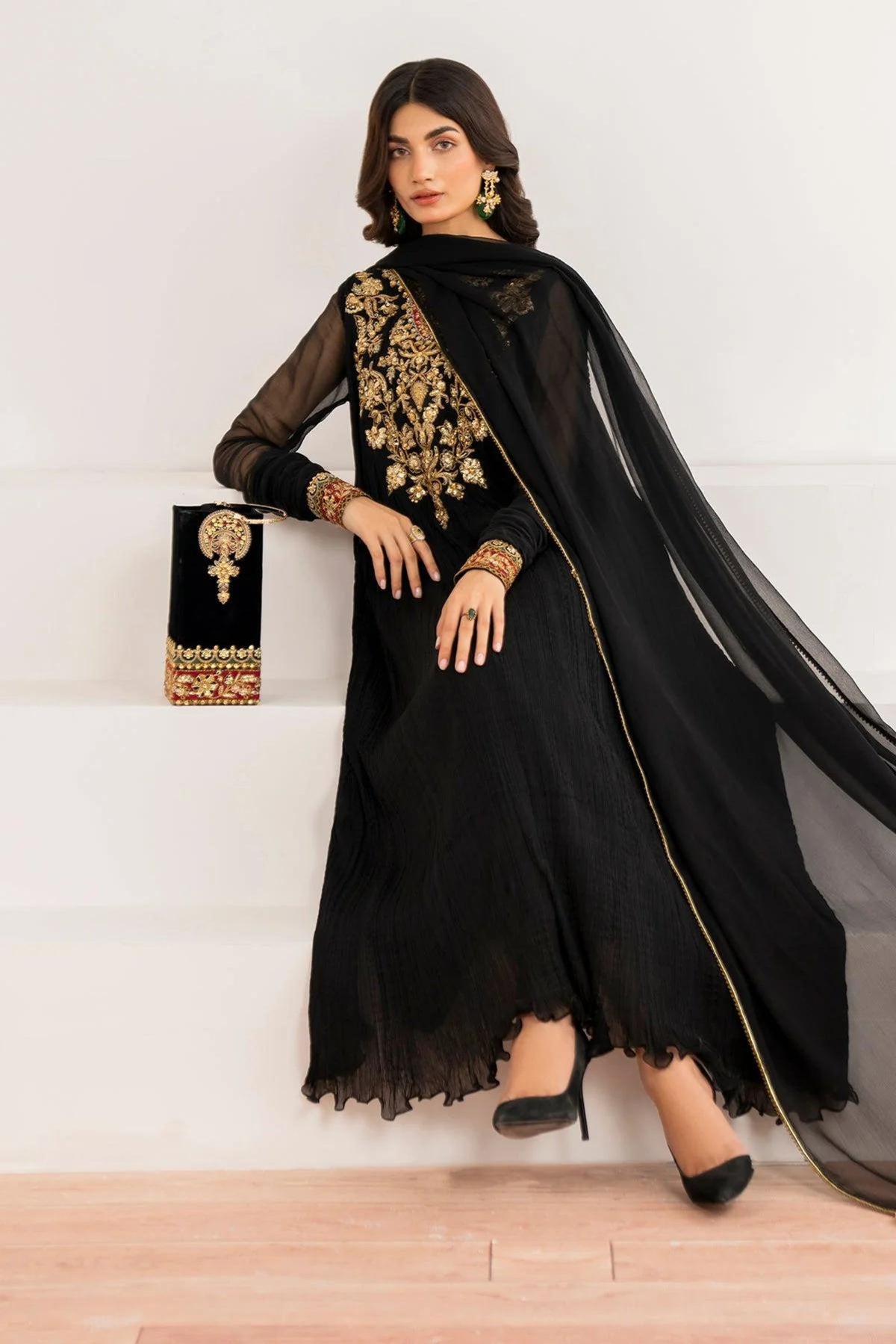 Party Dress For Pakistani Wedding