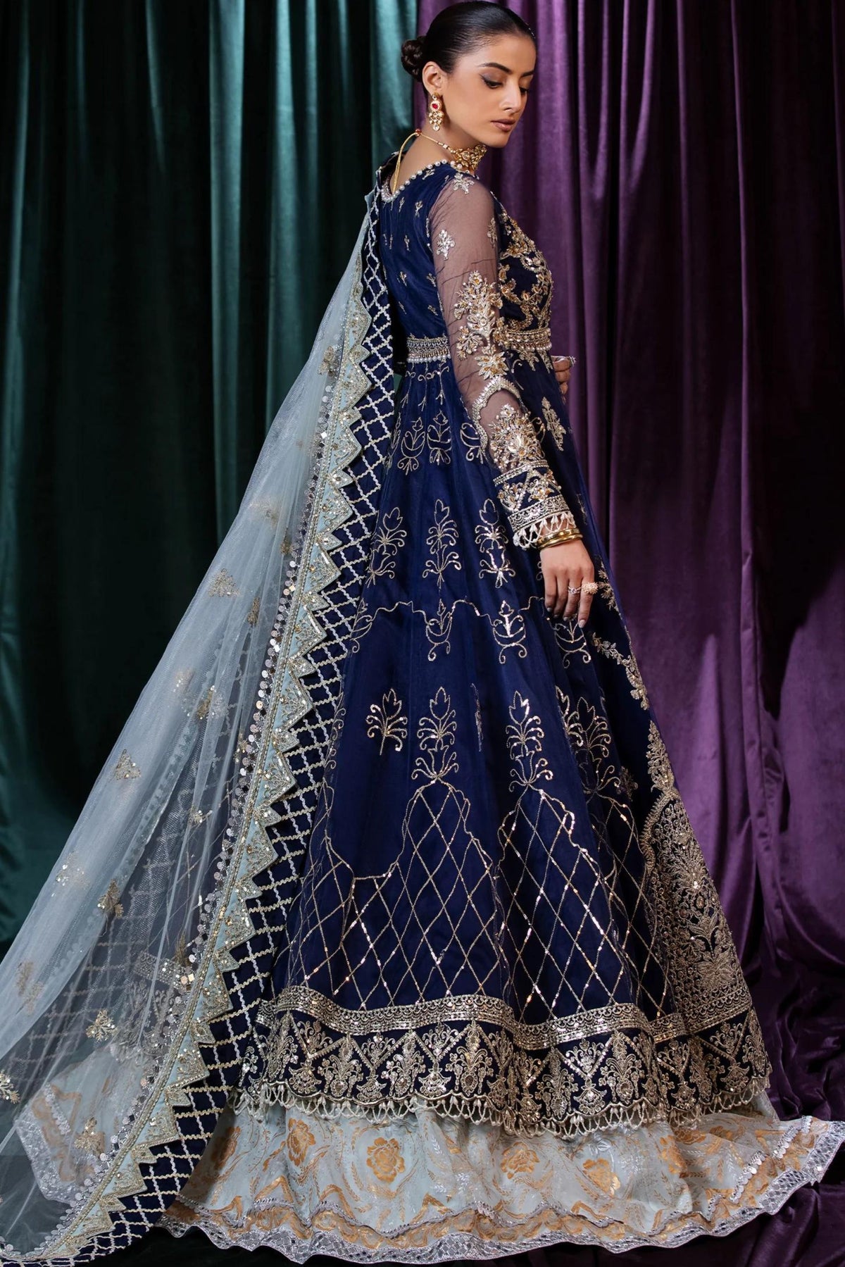 Pakistani Wedding Gowns For Women