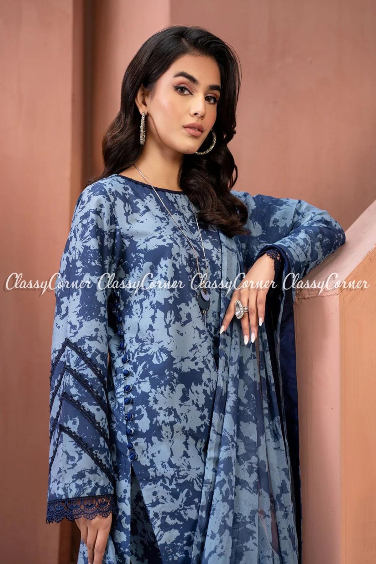 Pakistani Formal Suits For Women