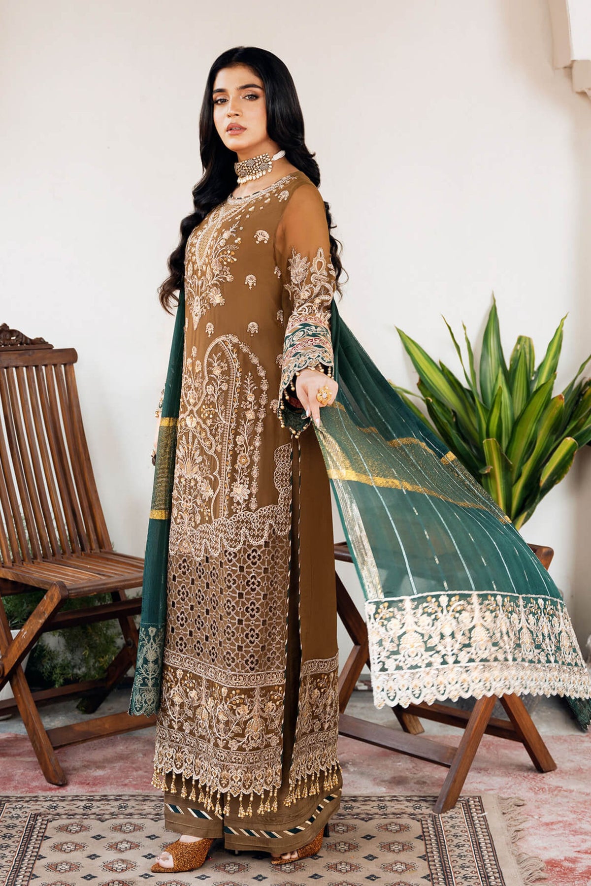 Pakistani Party Wear Suits For Weddings