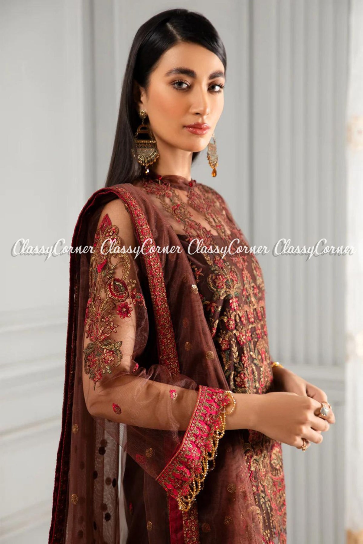 wedding guest outfits pakistani