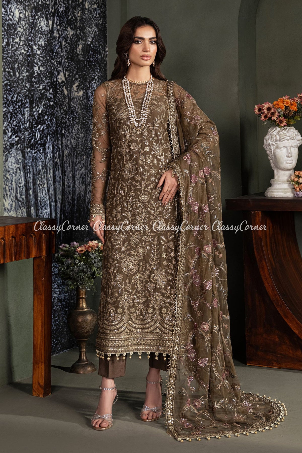 Pakistani wedding suits for women in Sydney