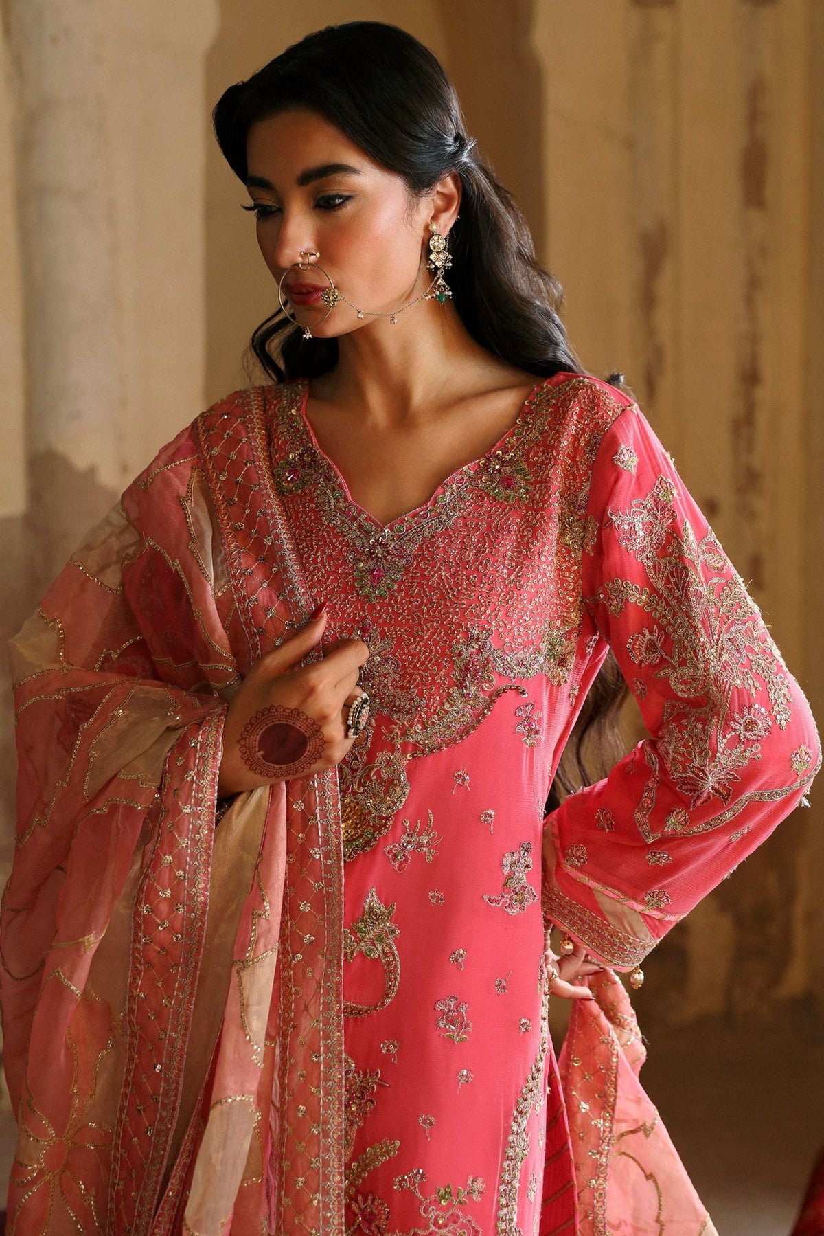 pakistani formal wear to attend wedding