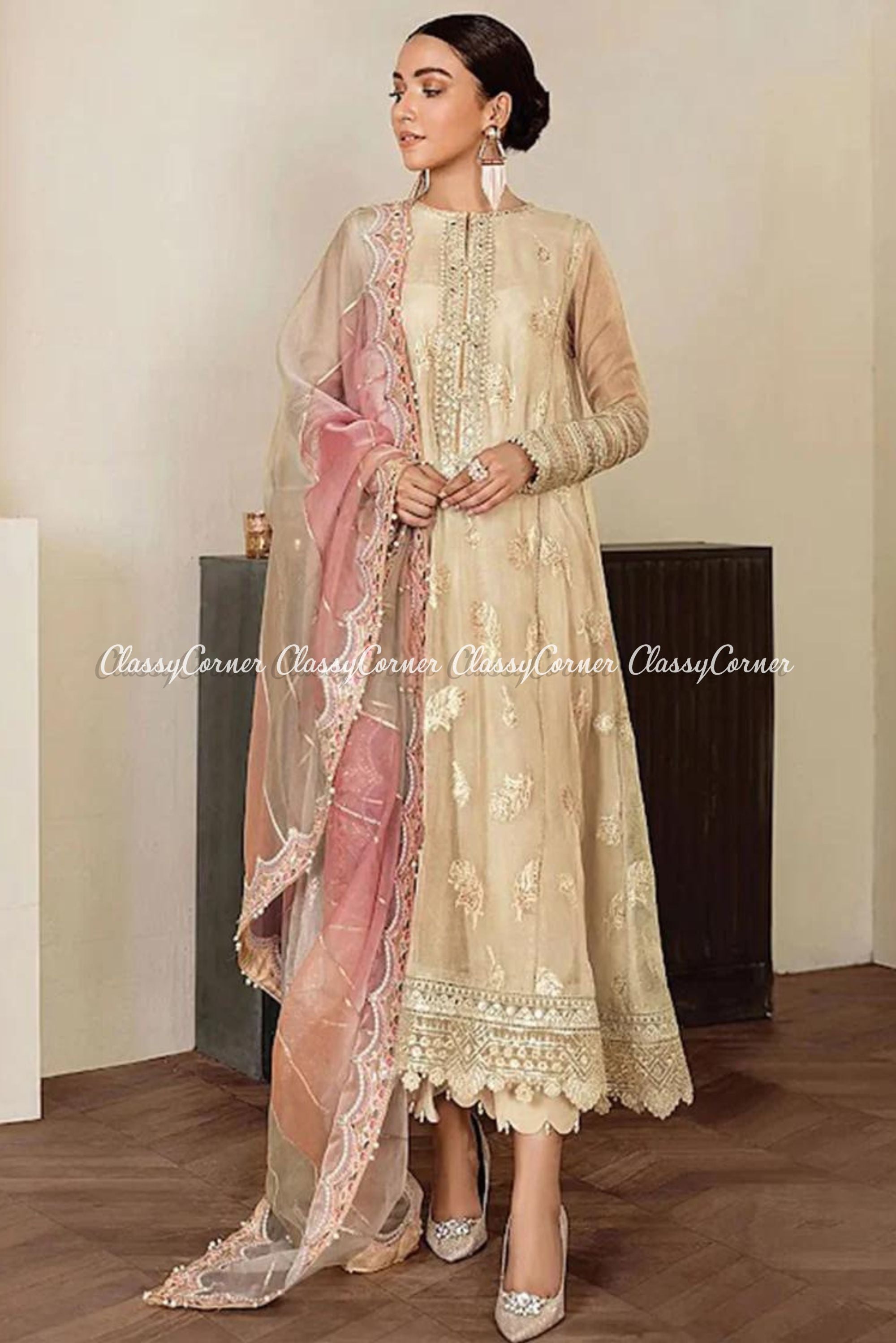 pakistani wedding outfits online