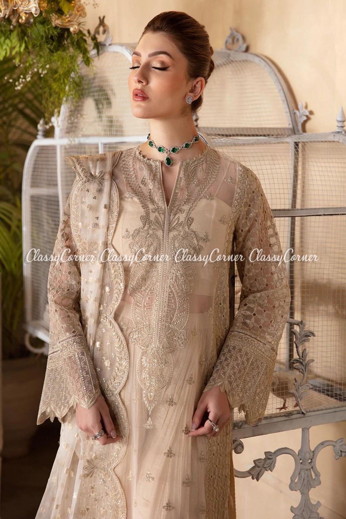 wedding guest outfits pakistani