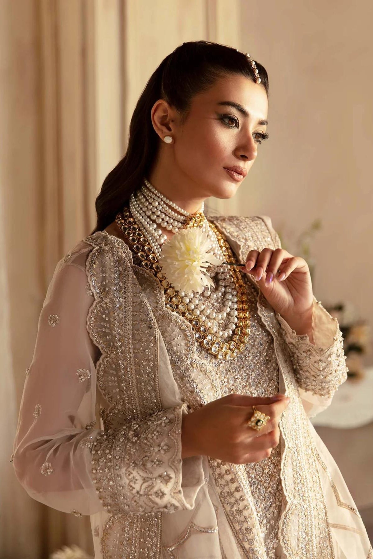 Pakistani Wedding Outfits For Ladies